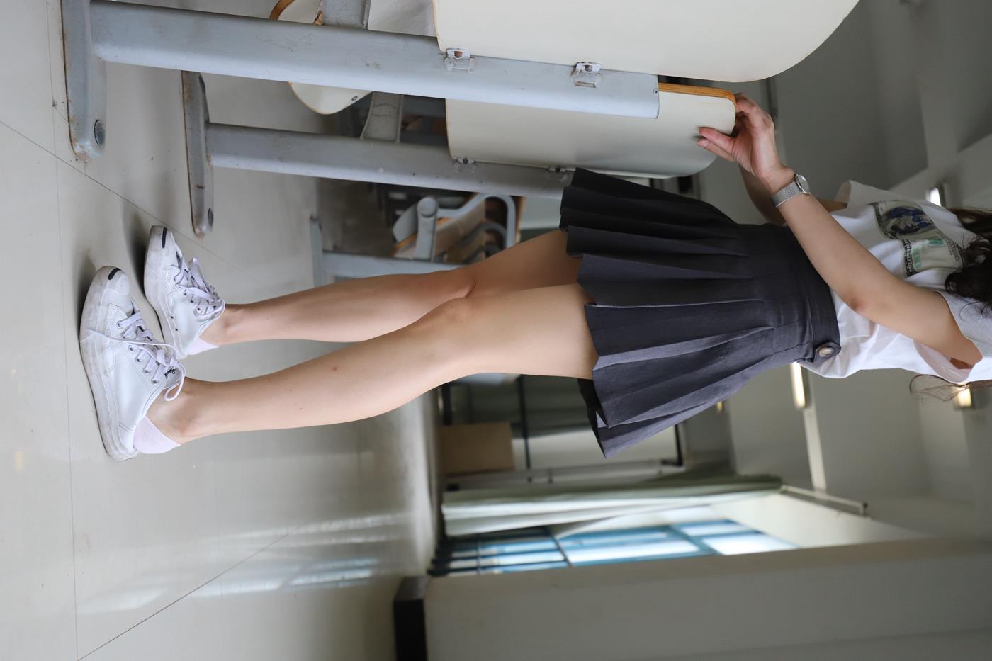 图片[56]-大西瓜爱牙膏-2019 11X活动 模特2（二） 教室短裙船袜 (3) [84P] – 速更版-美库