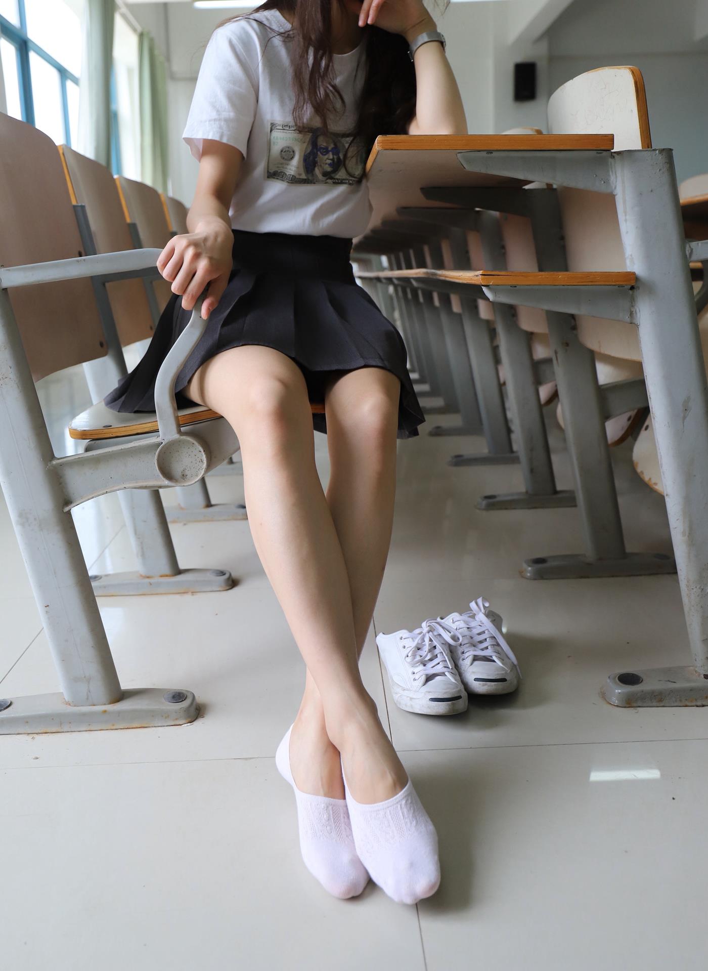 图片[66]-大西瓜爱牙膏-2019 11X活动 模特2（二） 教室短裙船袜 (3) [84P] – 速更版-美库
