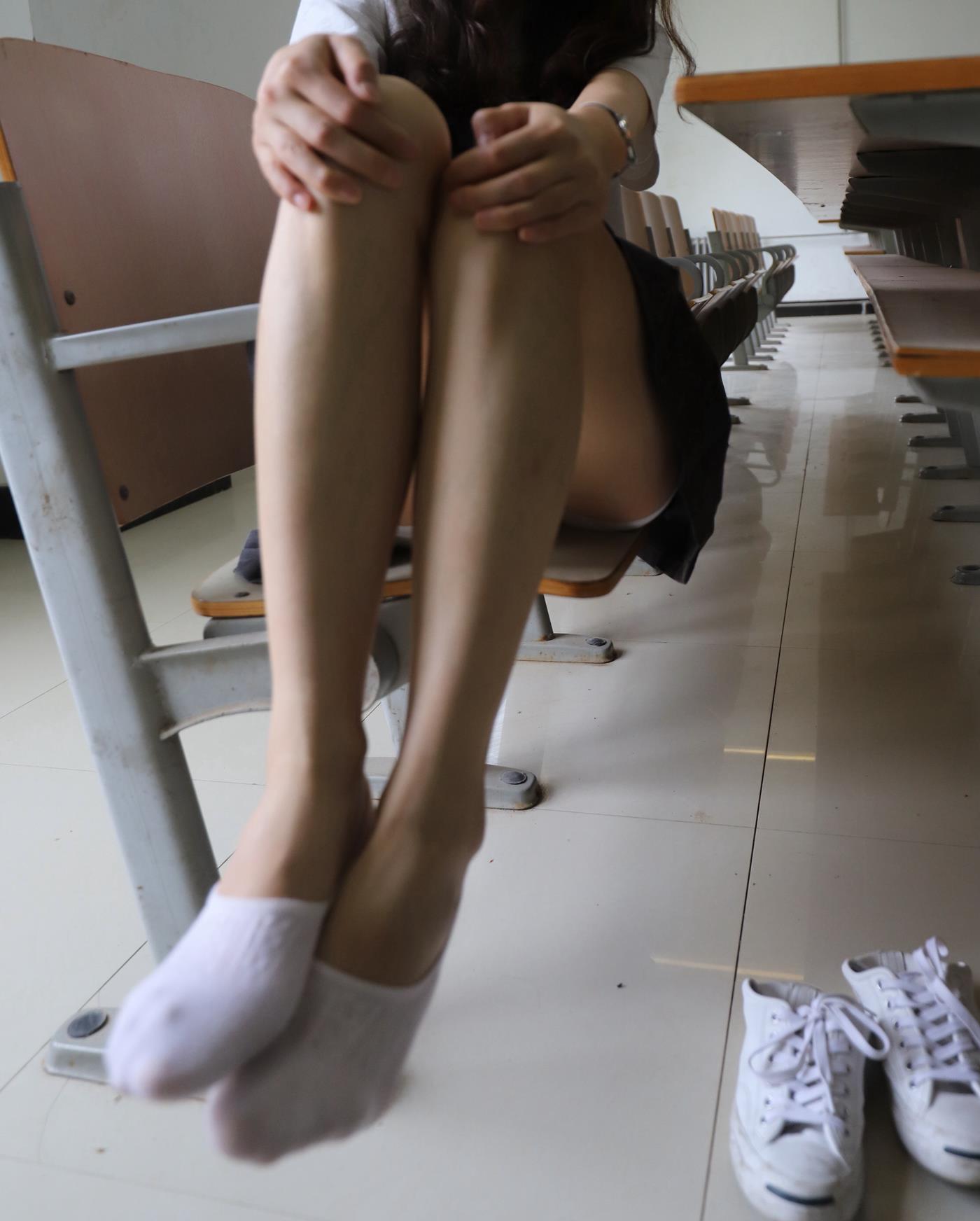 图片[33]-大西瓜爱牙膏-2019 11X活动 模特2（二） 教室短裙船袜 (5) [45P] – 速更版-美库