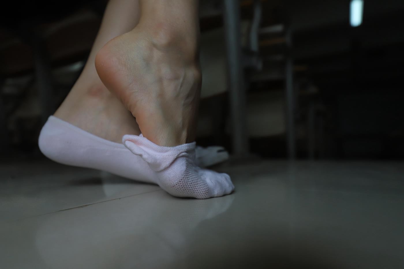 图片[56]-大西瓜爱牙膏-2019 11X活动 模特2（二） 教室短裙船袜 (4) [60P] – 速更版-美库