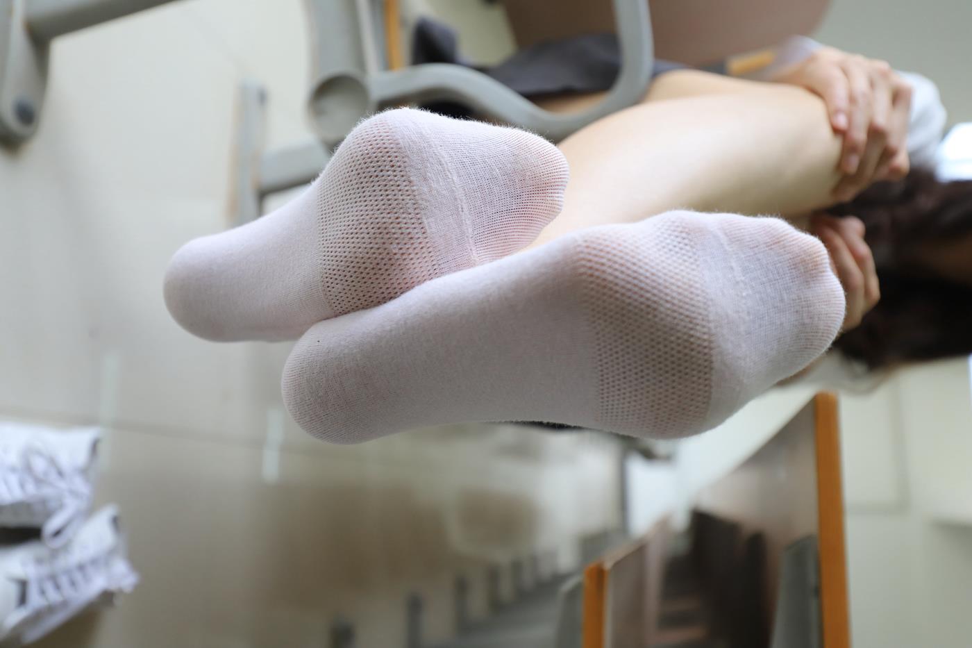 图片[42]-大西瓜爱牙膏-2019 11X活动 模特2（二） 教室短裙船袜 (5) [45P] – 速更版-美库