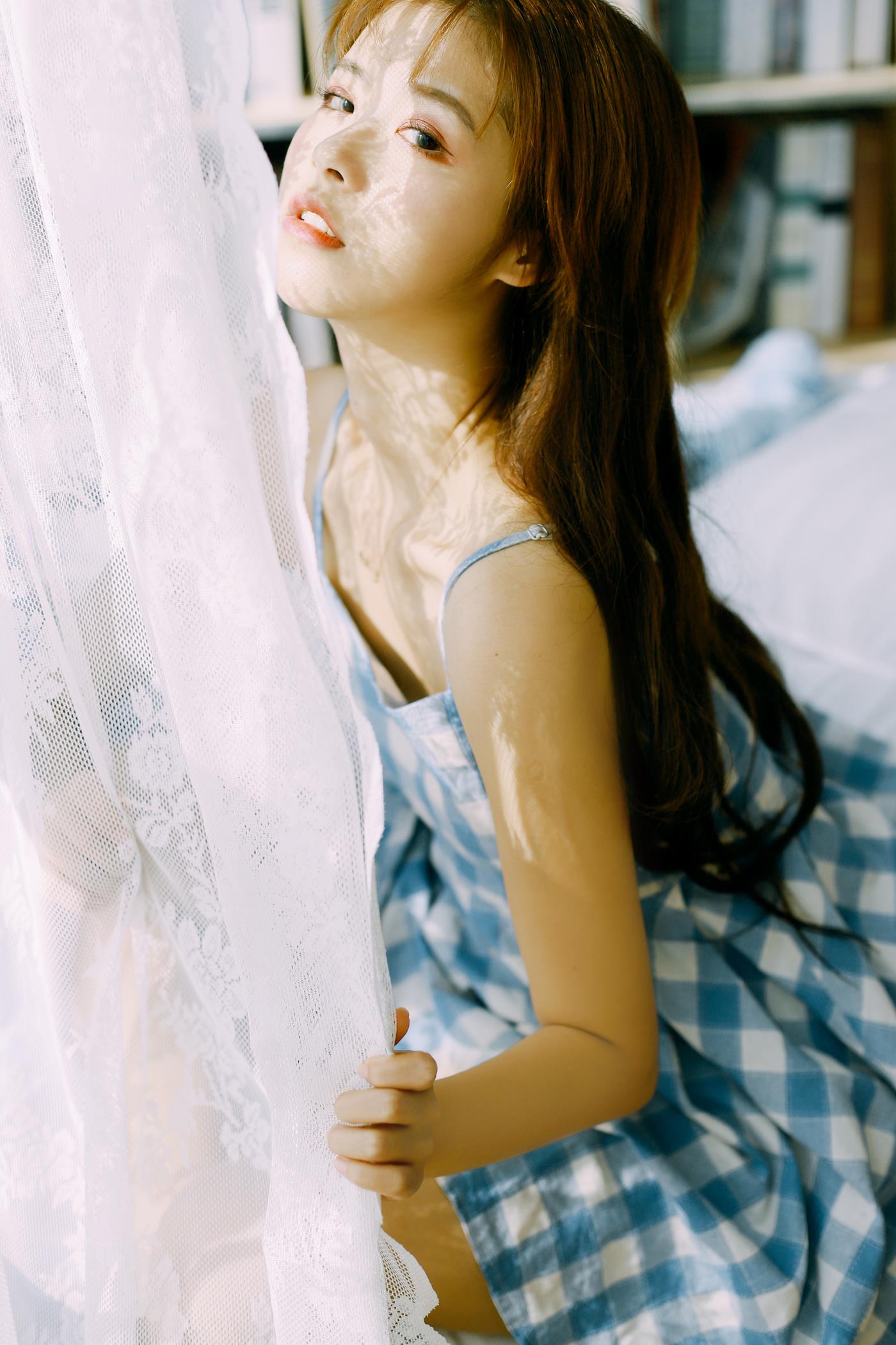 图片[22]-[YITUYU艺图语] 2021.12.02 光影游戏 嘉欣 [35P] – 速更版-美库