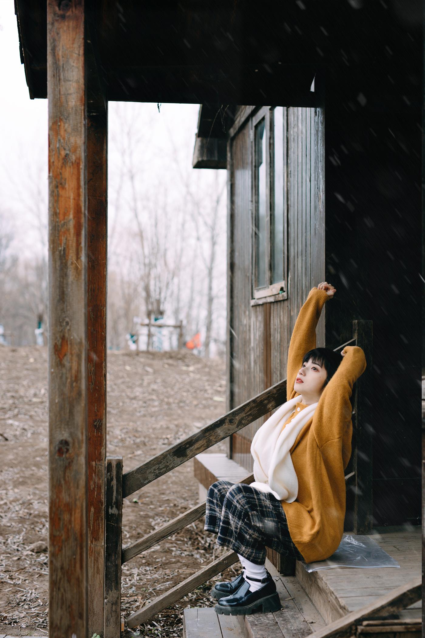 图片[11]-[YITUYU艺图语] 2021.12.07 阴天小木屋 月半了吧 [32P] – 速更版-美库