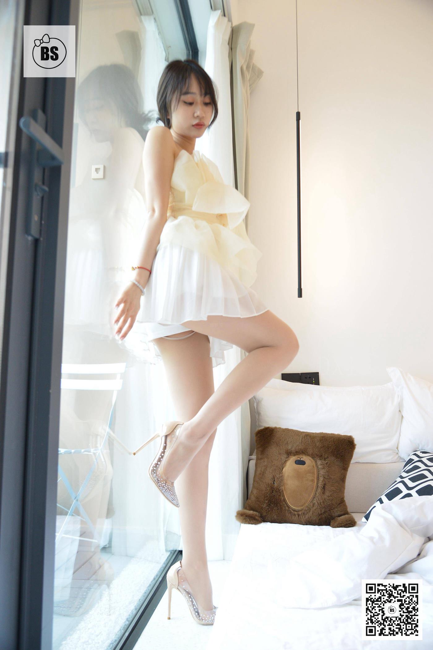 图片[37]-我丝你想 MX037 美西-窝在沙发里 [58P] – 速更版-美库