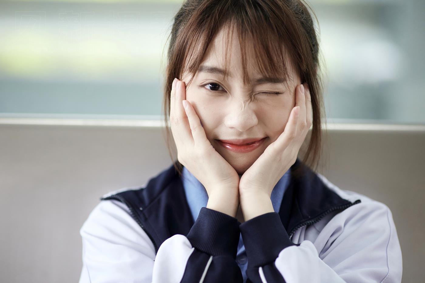 图片[27]-[见新摄影]NO.034 甜美雨天 (1) [84P] – 速更版-美库