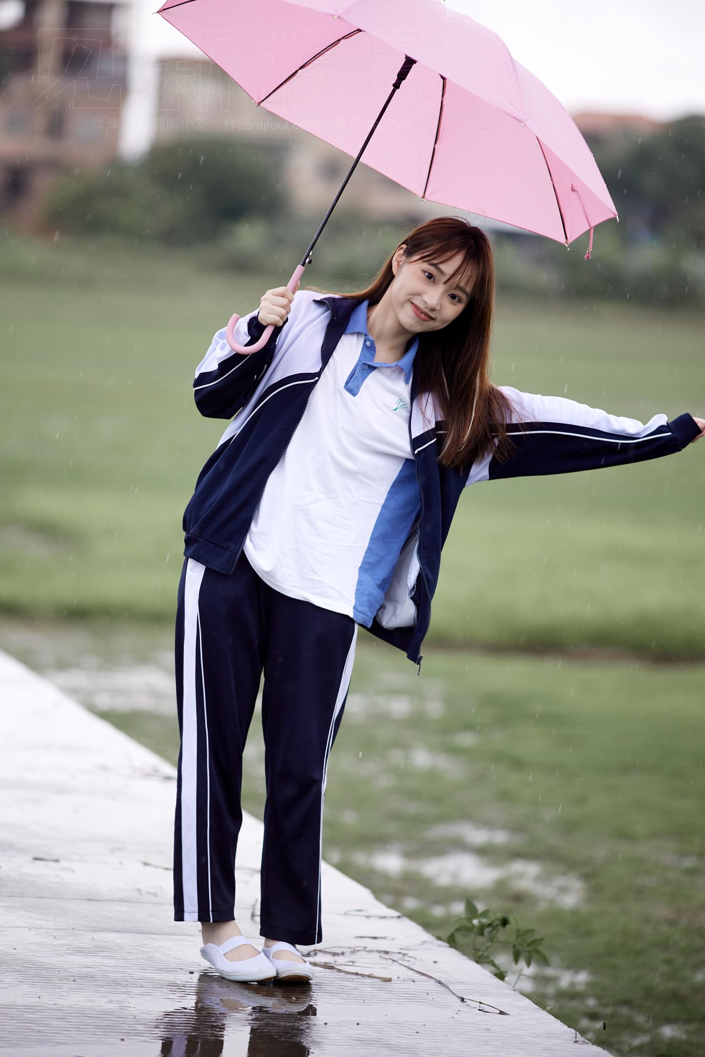 图片[33]-[见新摄影]NO.034 甜美雨天 (2) [77P] – 速更版-美库