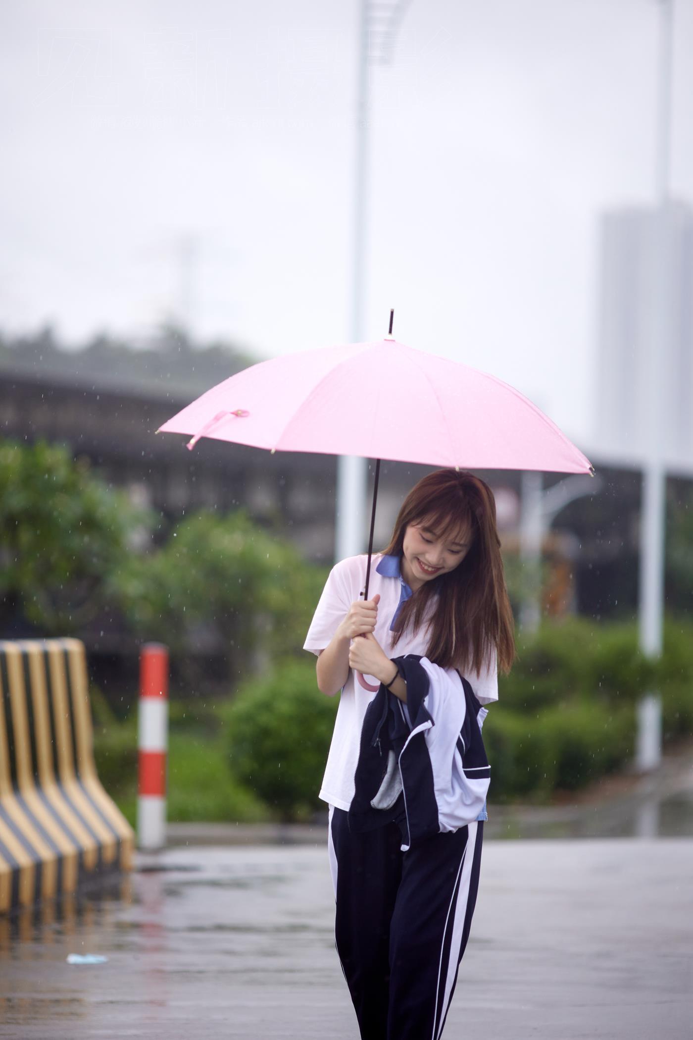 图片[59]-[见新摄影]NO.034 甜美雨天 (1) [84P] – 速更版-美库