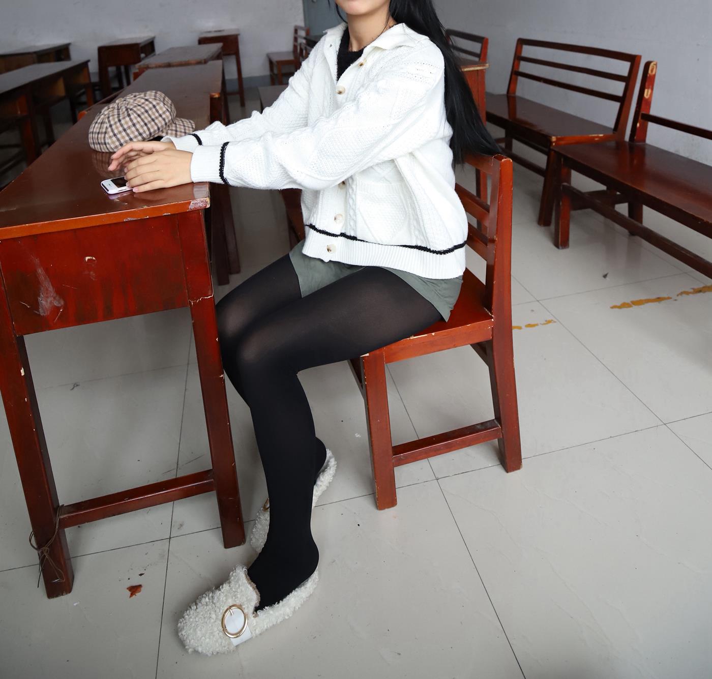 图片[52]-大西瓜爱牙膏-2019 11X活动 模特3（三） 教室黑丝厚长袜 (1) [84P] – 速更版-美库