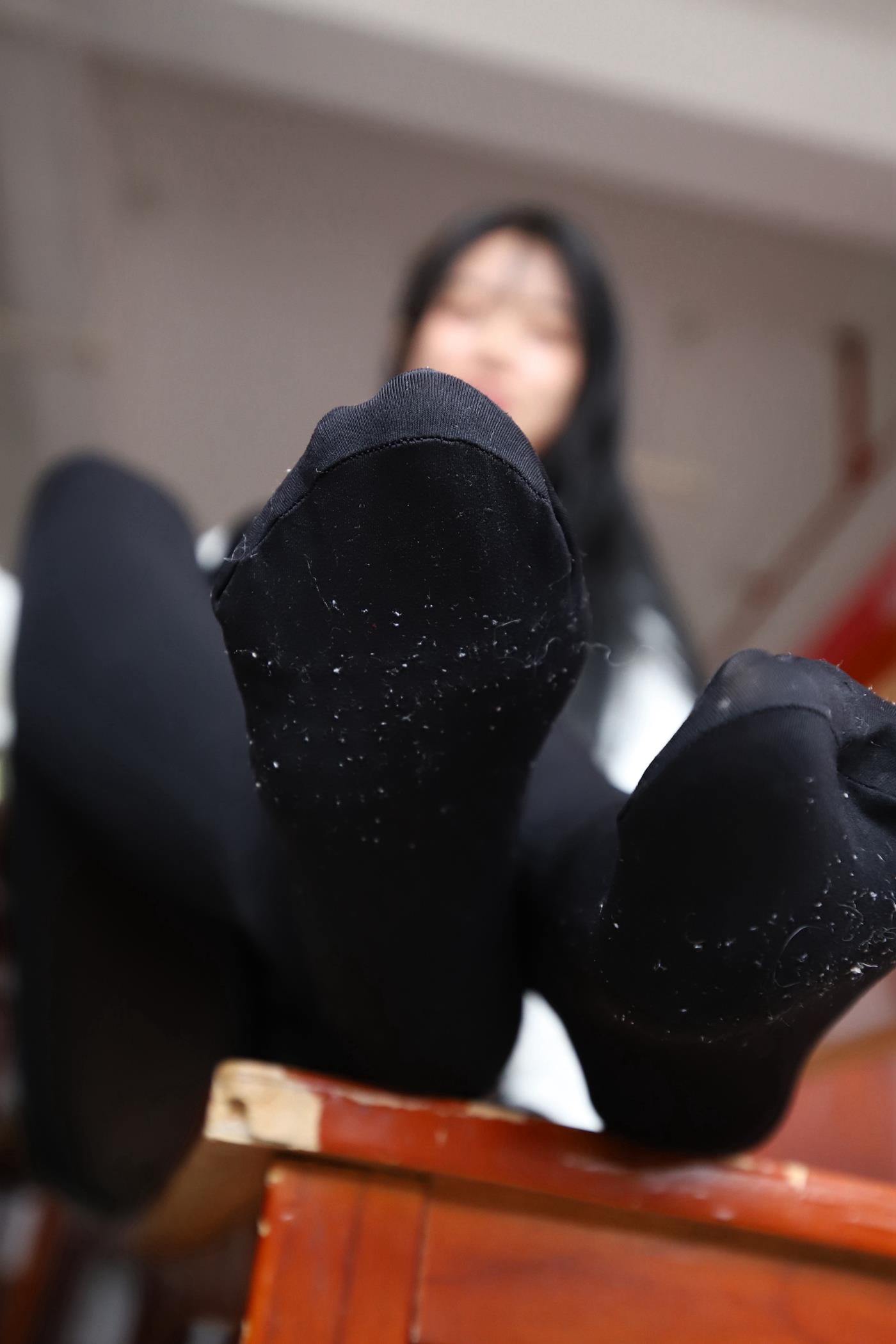 图片[26]-大西瓜爱牙膏-2019 11X活动 模特3（三） 教室黑丝厚长袜 (2) [71P] – 速更版-美库