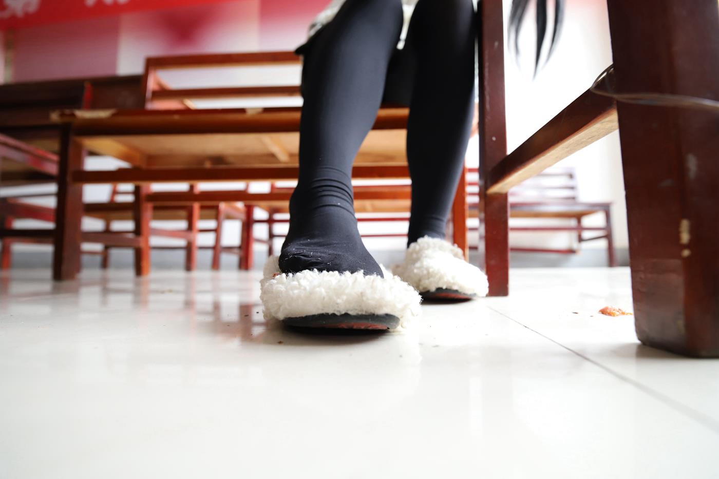 图片[60]-大西瓜爱牙膏-2019 11X活动 模特3（三） 教室黑丝厚长袜 (1) [84P] – 速更版-美库