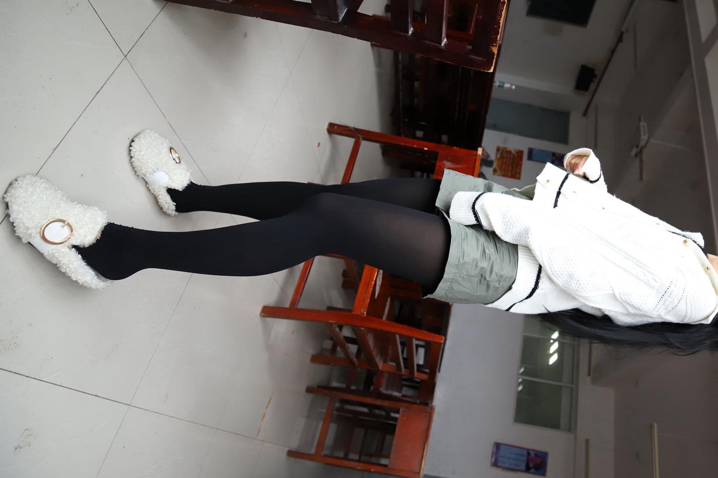 图片[31]-大西瓜爱牙膏-2019 11X活动 模特3（三） 教室黑丝厚长袜 (2) [71P] – 速更版-美库