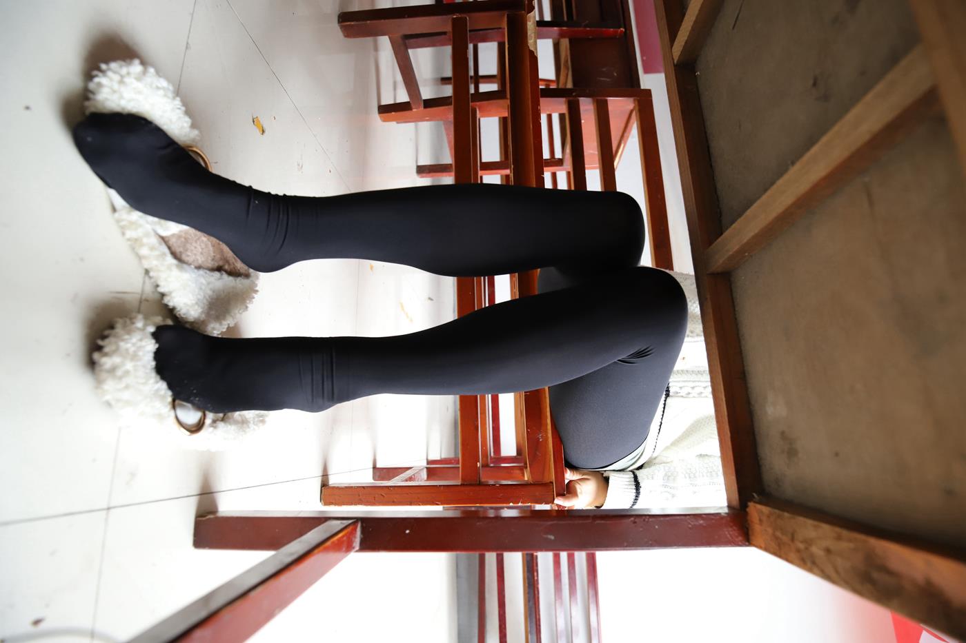 图片[68]-大西瓜爱牙膏-2019 11X活动 模特3（三） 教室黑丝厚长袜 (1) [84P] – 速更版-美库