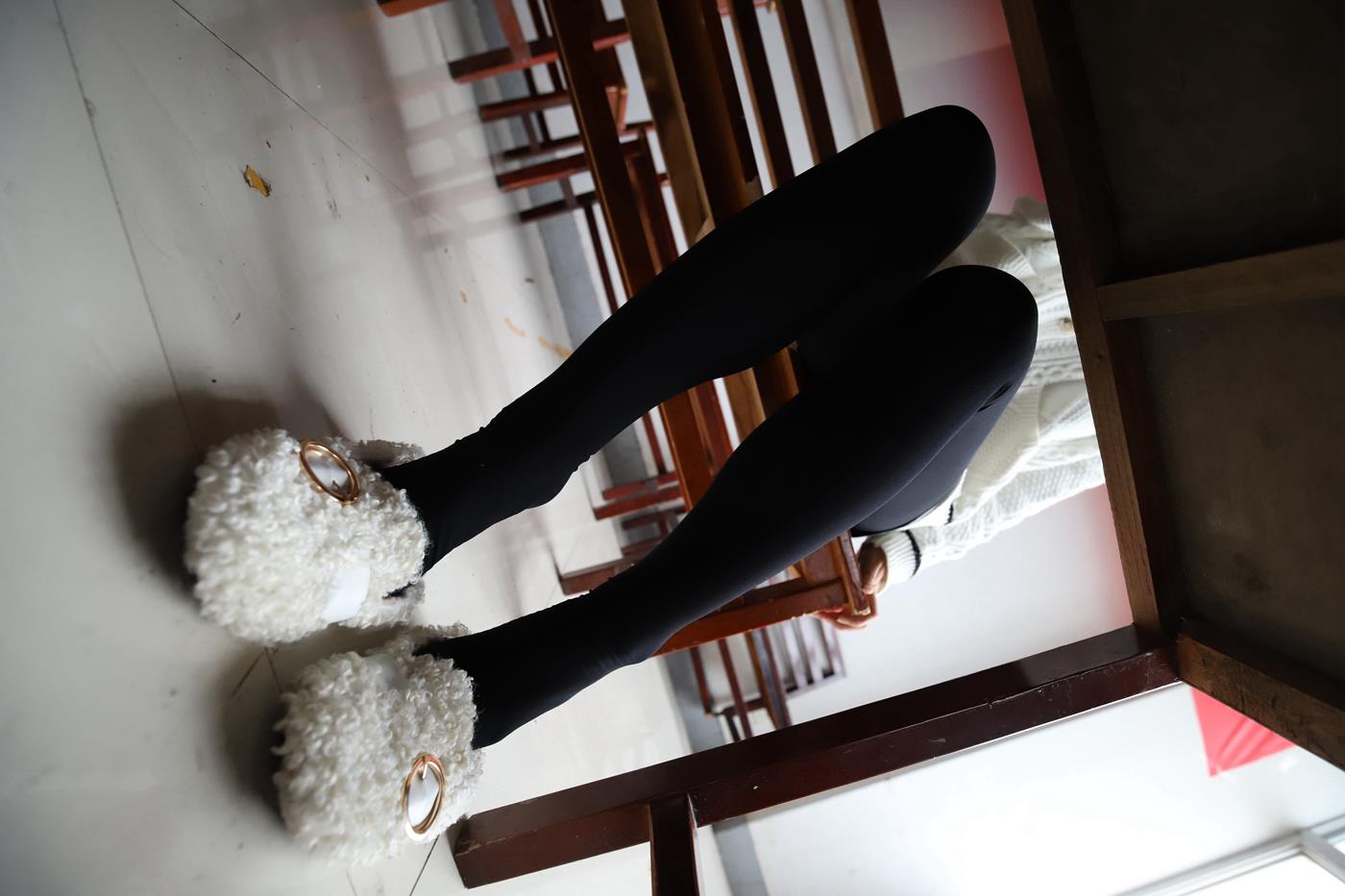 图片[76]-大西瓜爱牙膏-2019 11X活动 模特3（三） 教室黑丝厚长袜 (1) [84P] – 速更版-美库