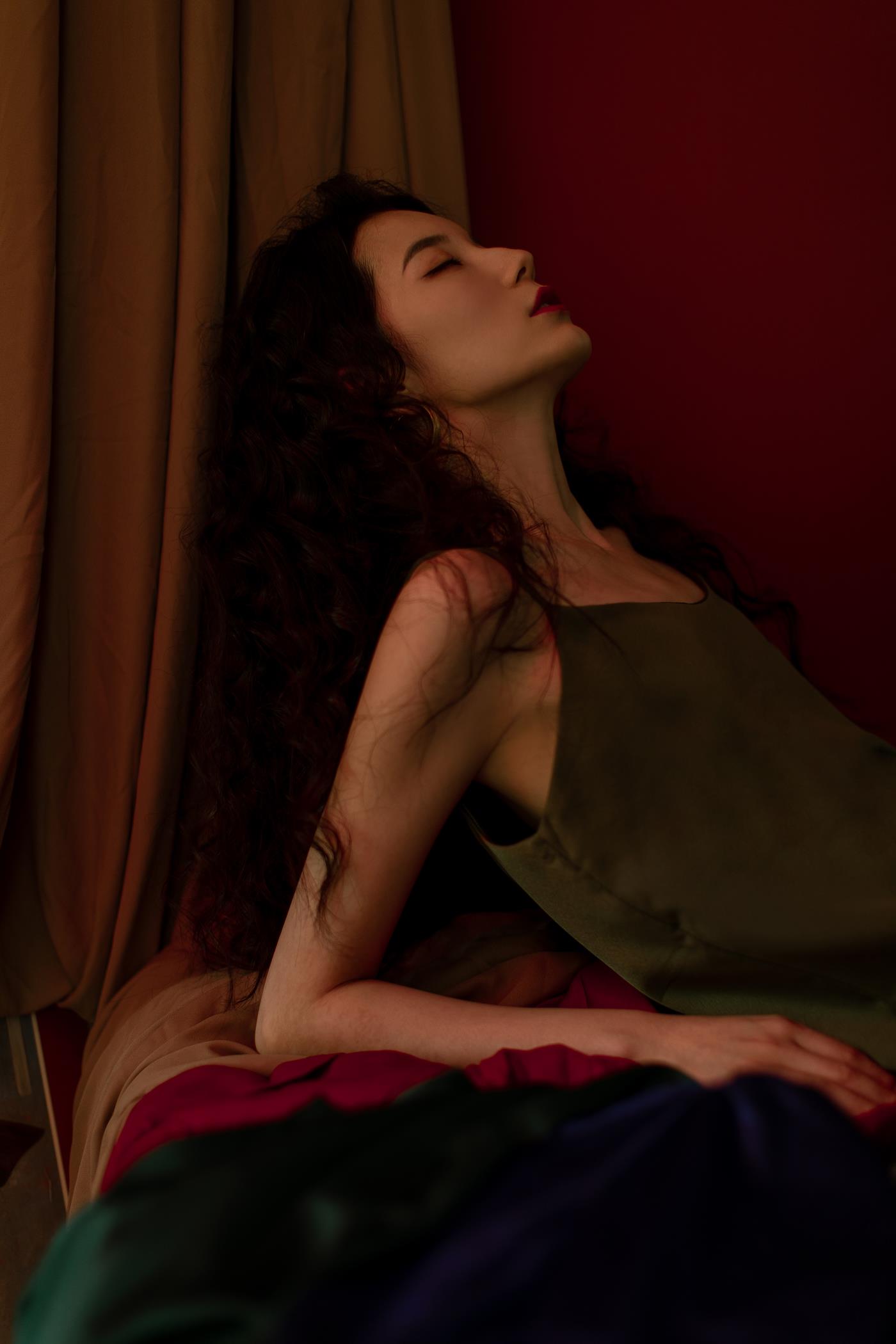 图片[23]-[YITUYU艺图语] 2021.12.08 奥菲利亚 Miya怡君 [22P] – 速更版-美库