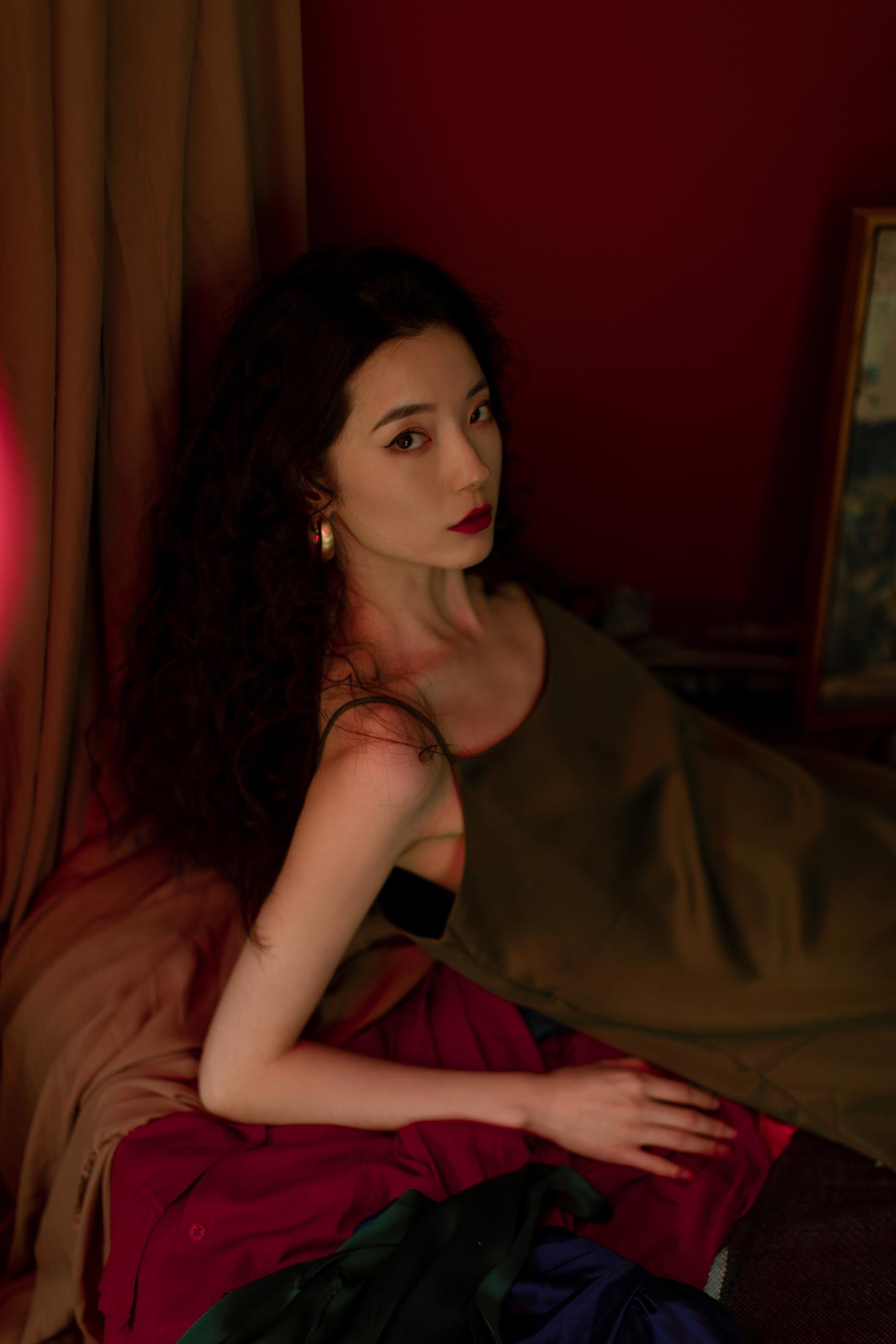 图片[24]-[YITUYU艺图语] 2021.12.08 奥菲利亚 Miya怡君 [22P] – 速更版-美库