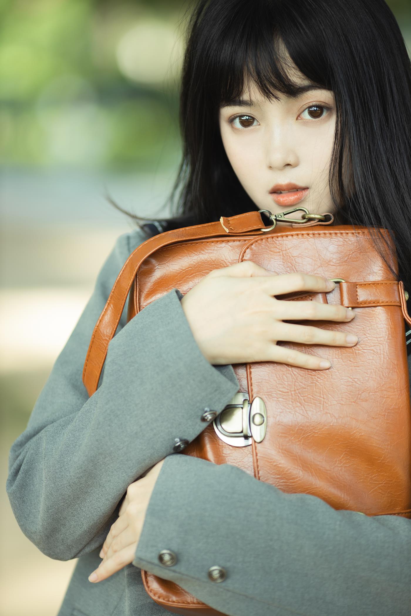 图片[16]-[YITUYU艺图语] 2021.12.11 午后公园 小微 [27P] – 速更版-美库