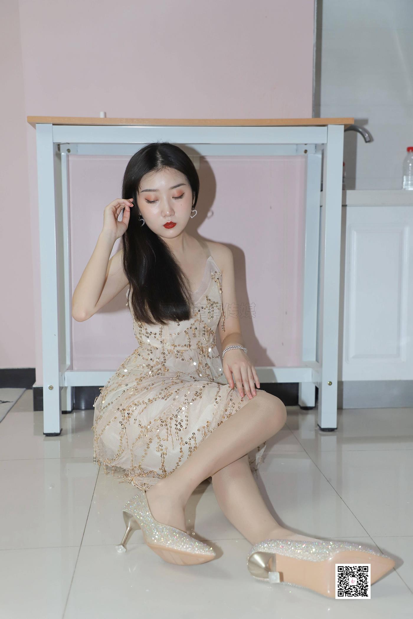 图片[27]-[SiHua思话] SJ069 露露 鞋子有点大 [48P] – 速更版-美库