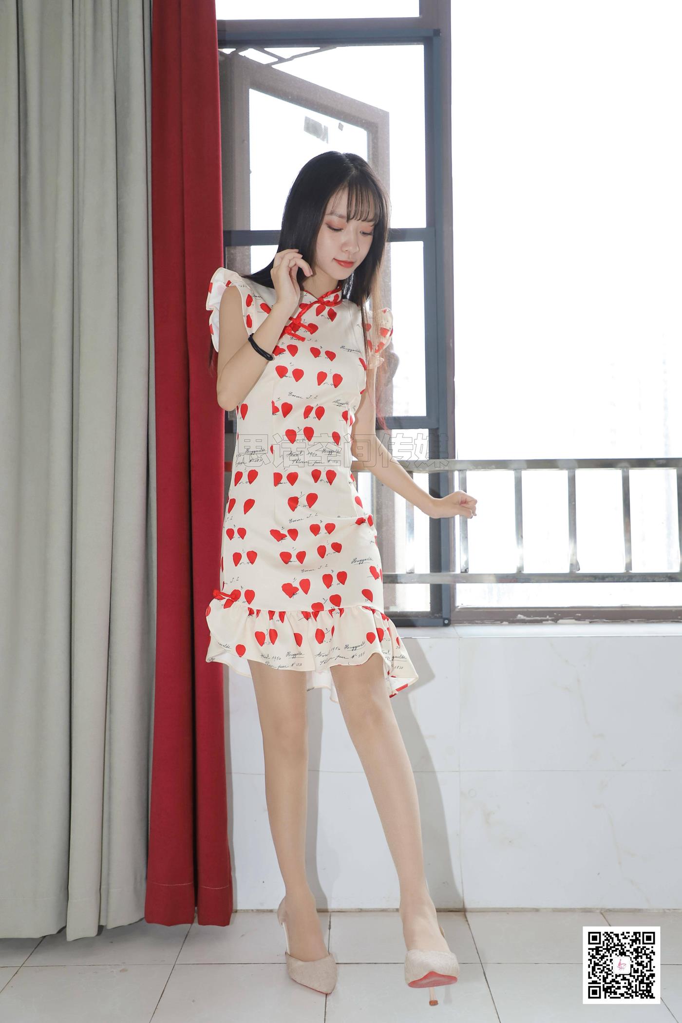 图片[17]-[SiHua思话] SJ070 珊珊 房间里的旗袍女孩 [49P] – 速更版-美库