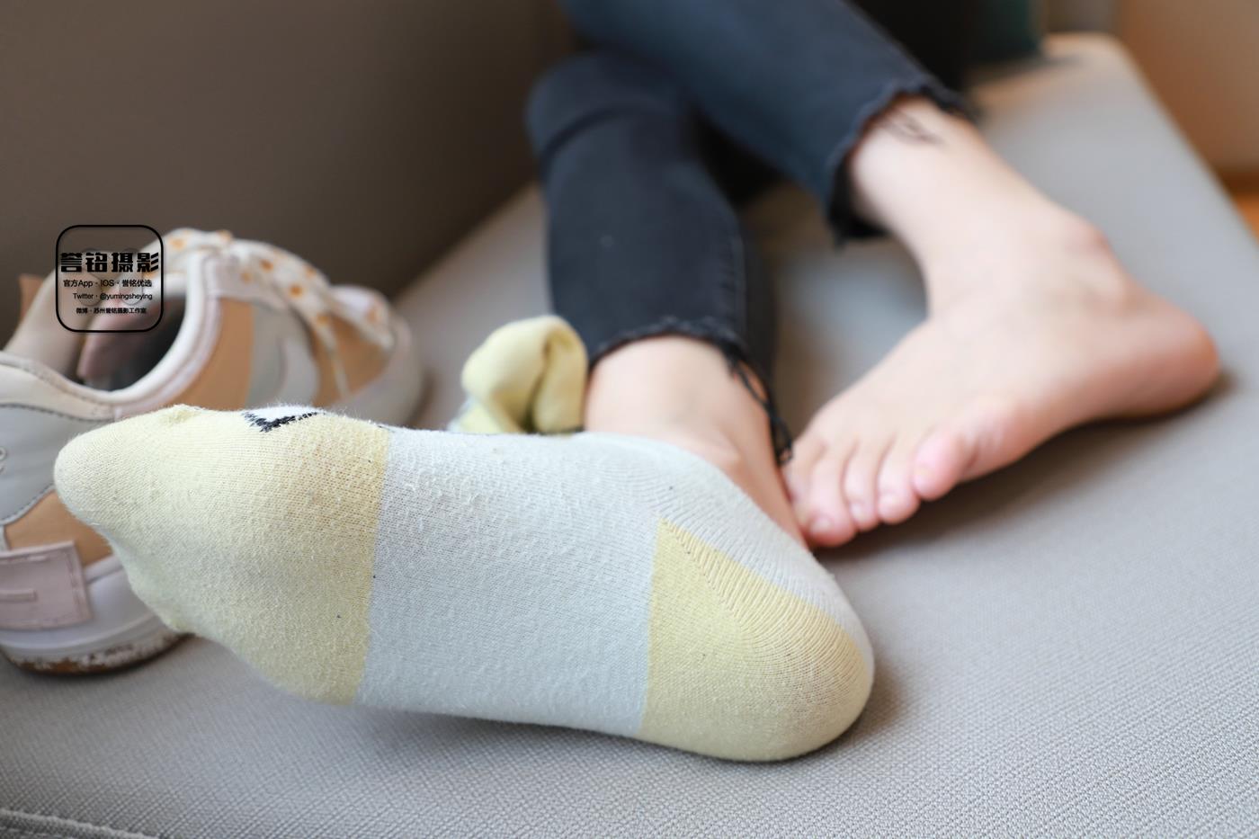 图片[25]-[誉铭传媒]袜足摄影 2022年《2022.06.18专享》(2) [50P] – 速更版-美库