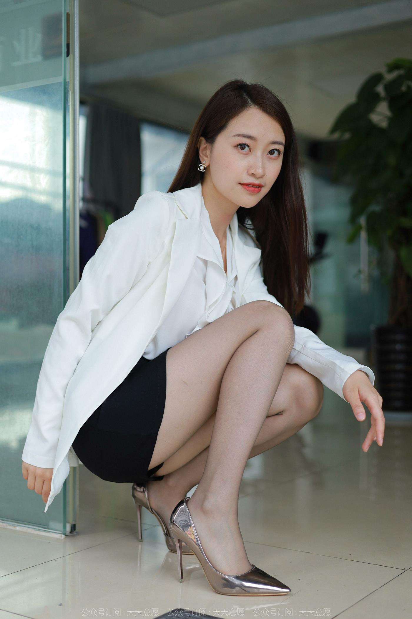 图片[28]-[IESS异思趣向] 2022.06.11 丝享家1114：小婕《冷艳嘿丝》[82P] – 速更版-美库