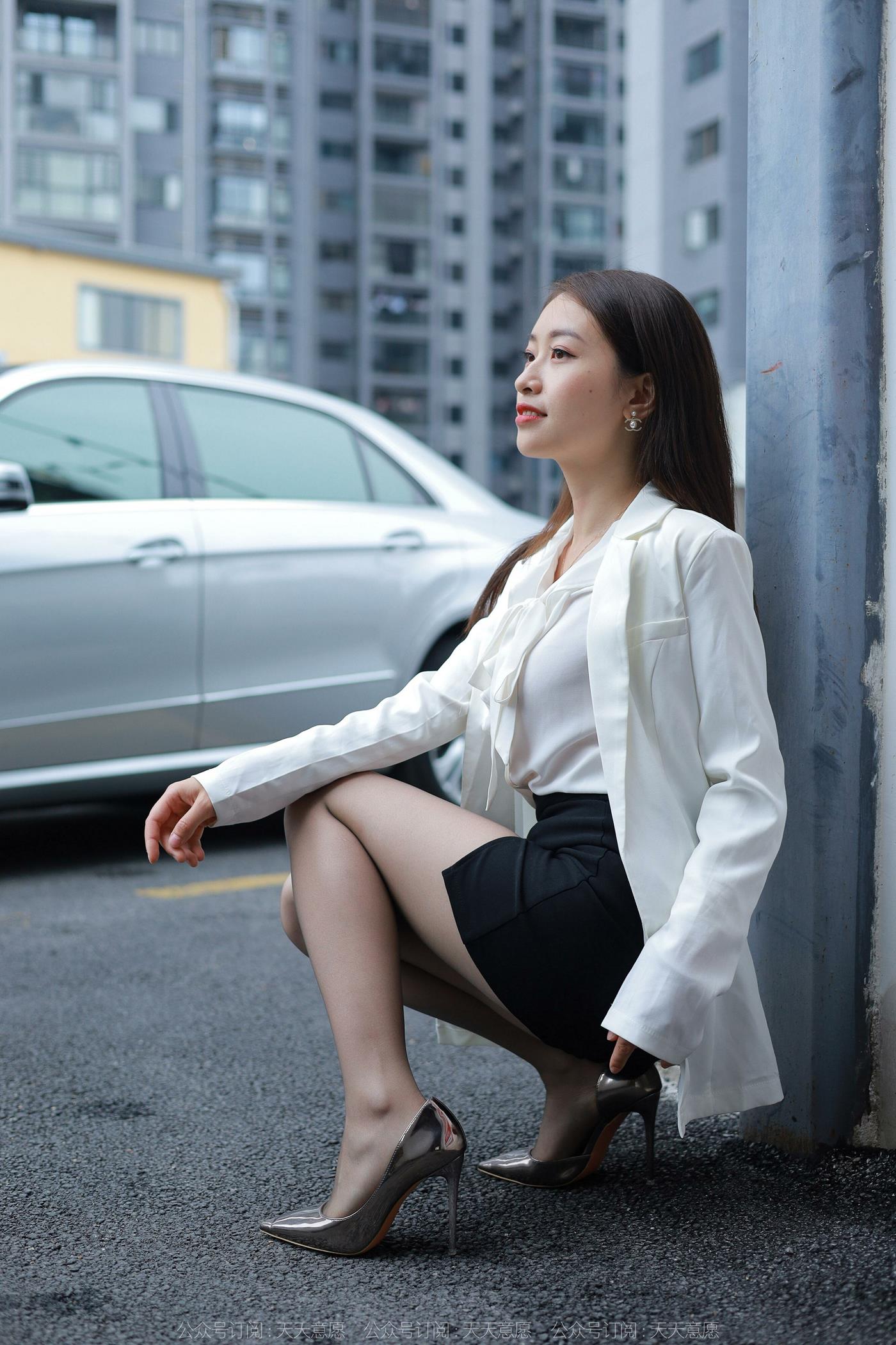 图片[39]-[IESS异思趣向] 2022.06.11 丝享家1114：小婕《冷艳嘿丝》[82P] – 速更版-美库