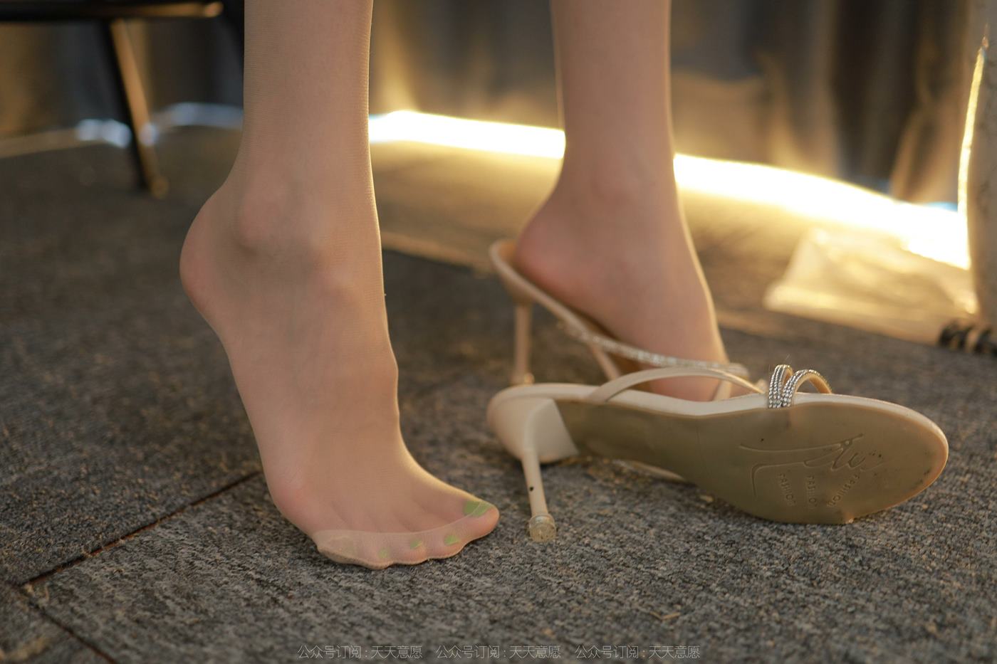 图片[11]-[IESS异思趣向] 耽丝 220722团团 [87P] – 速更版-美库