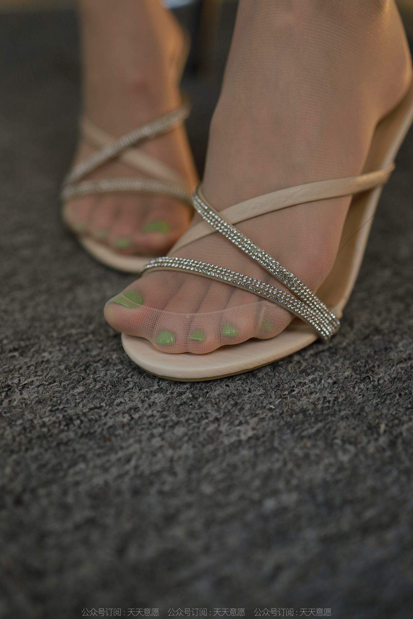 图片[86]-[IESS异思趣向] 耽丝 220722团团 [87P] – 速更版-美库