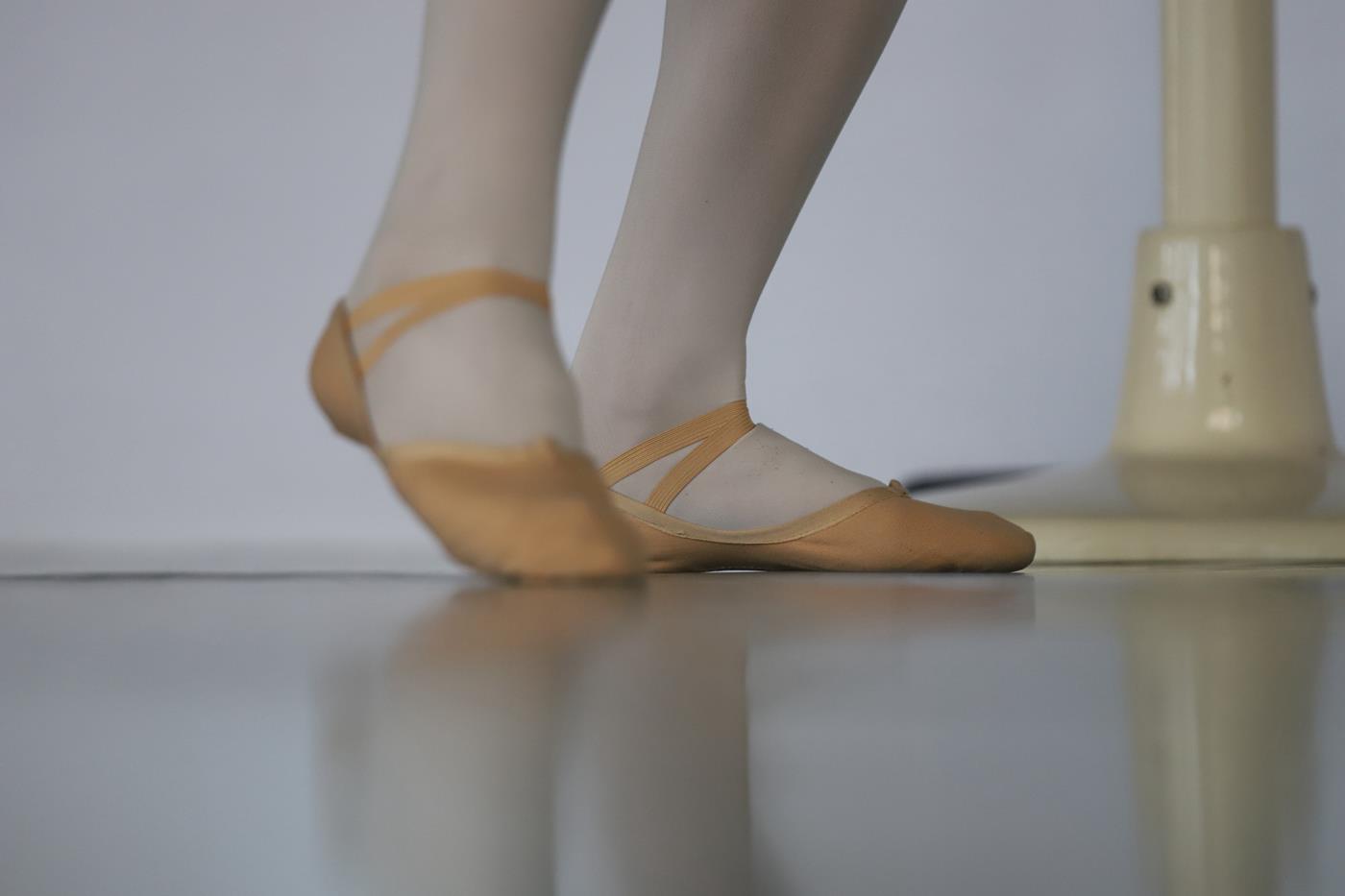 图片[11]-大西瓜爱牙膏-2019 11X活动 模特5（五） 舞蹈室芭蕾服 (1) [84P] – 速更版-美库