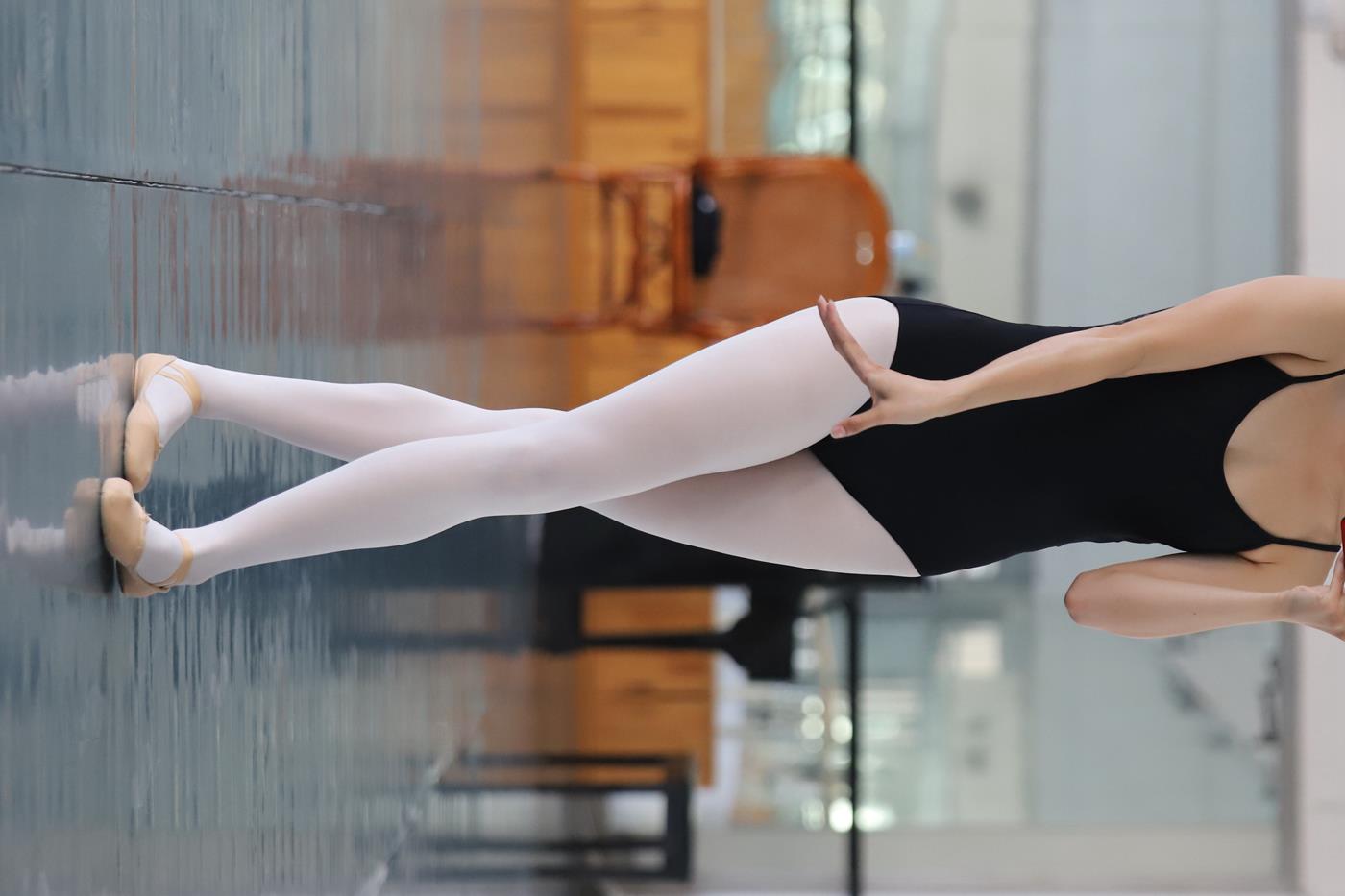 图片[46]-大西瓜爱牙膏-2019 11X活动 模特5（五） 舞蹈室芭蕾服 (1) [84P] – 速更版-美库