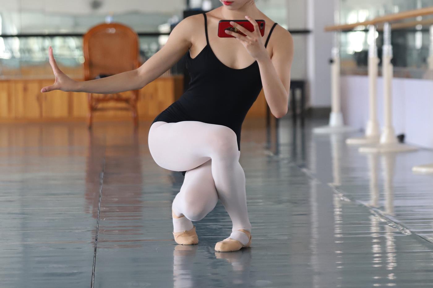 图片[54]-大西瓜爱牙膏-2019 11X活动 模特5（五） 舞蹈室芭蕾服 (1) [84P] – 速更版-美库