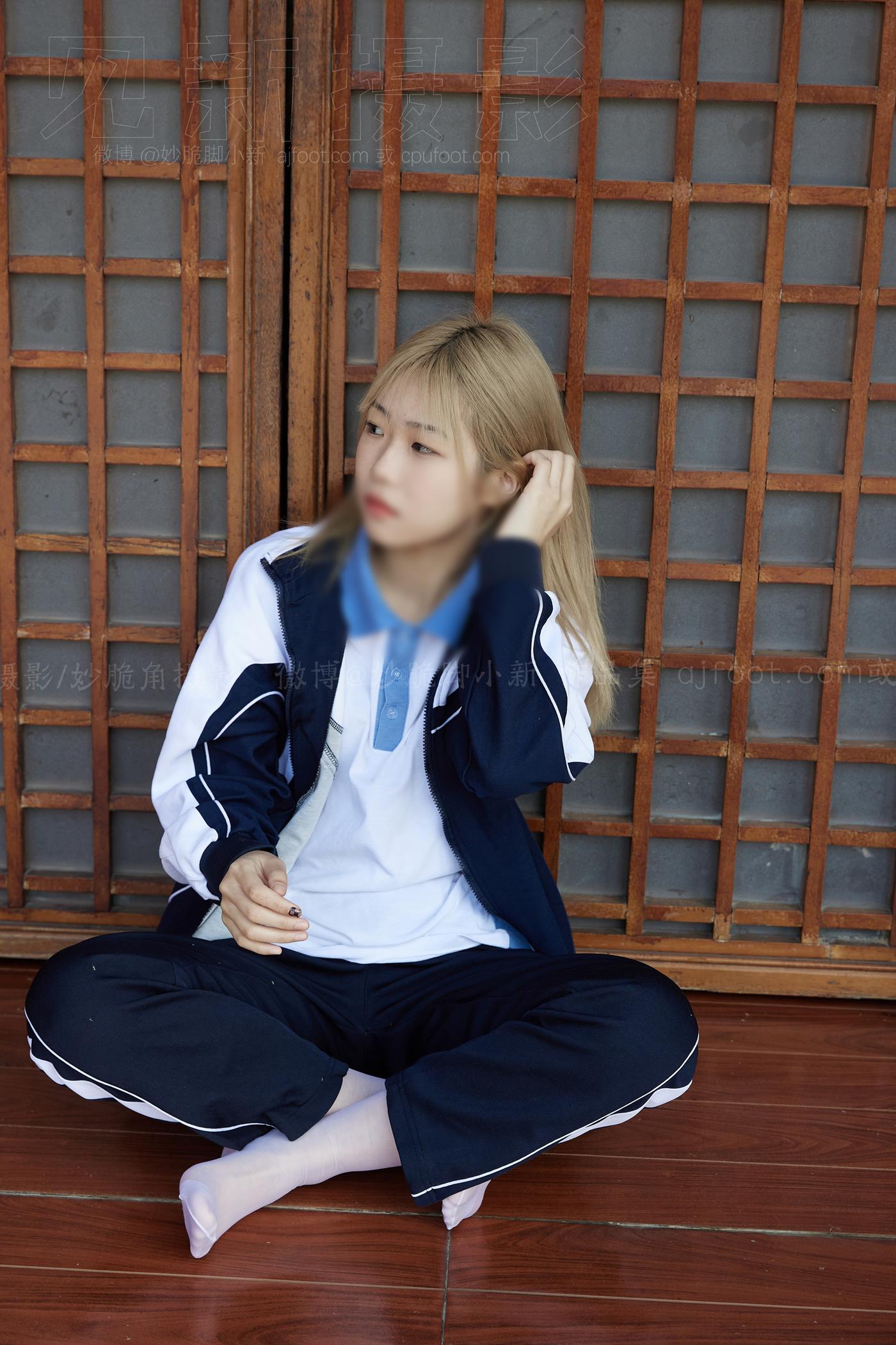 图片[26]-[见新摄影]NO.038 黄头发甜美甜美小姐姐 – 最后合作 (1) [64P] – 速更版-美库