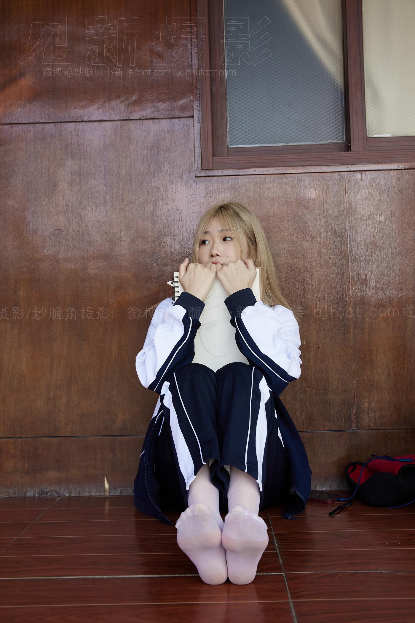 图片[17]-[见新摄影]NO.038 黄头发甜美甜美小姐姐 – 最后合作 (2) [56P] – 速更版-美库