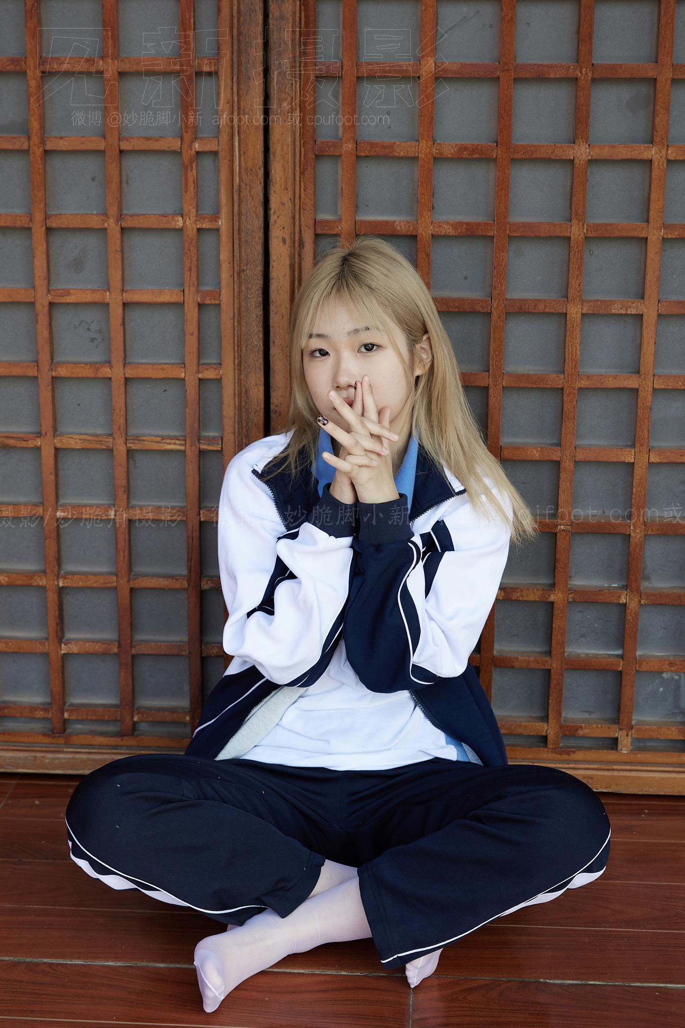 图片[28]-[见新摄影]NO.038 黄头发甜美甜美小姐姐 – 最后合作 (1) [64P] – 速更版-美库