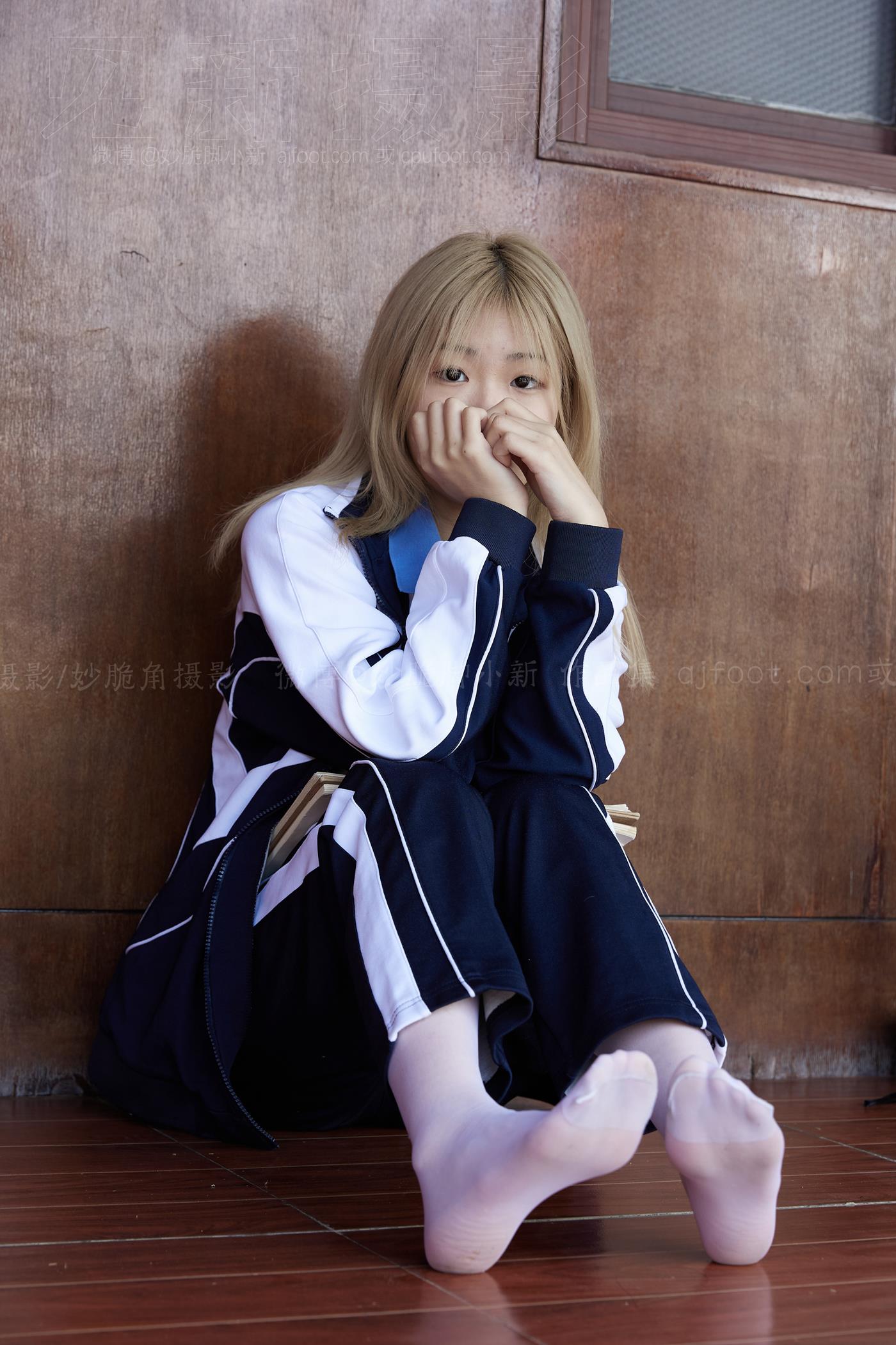 图片[21]-[见新摄影]NO.038 黄头发甜美甜美小姐姐 – 最后合作 (2) [56P] – 速更版-美库