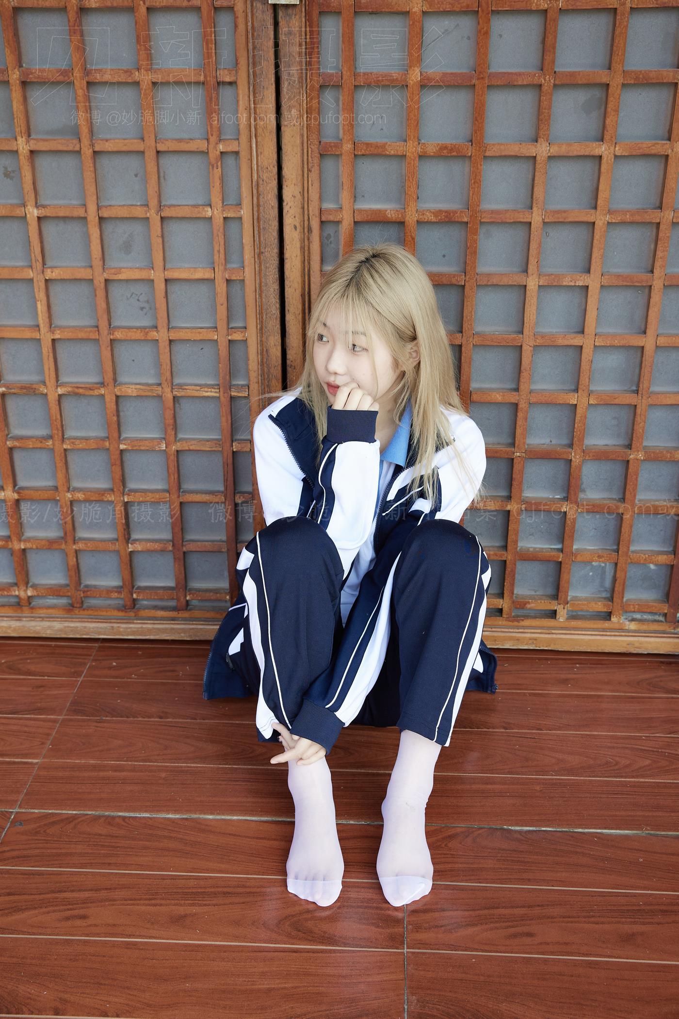 图片[36]-[见新摄影]NO.038 黄头发甜美甜美小姐姐 – 最后合作 (1) [64P] – 速更版-美库