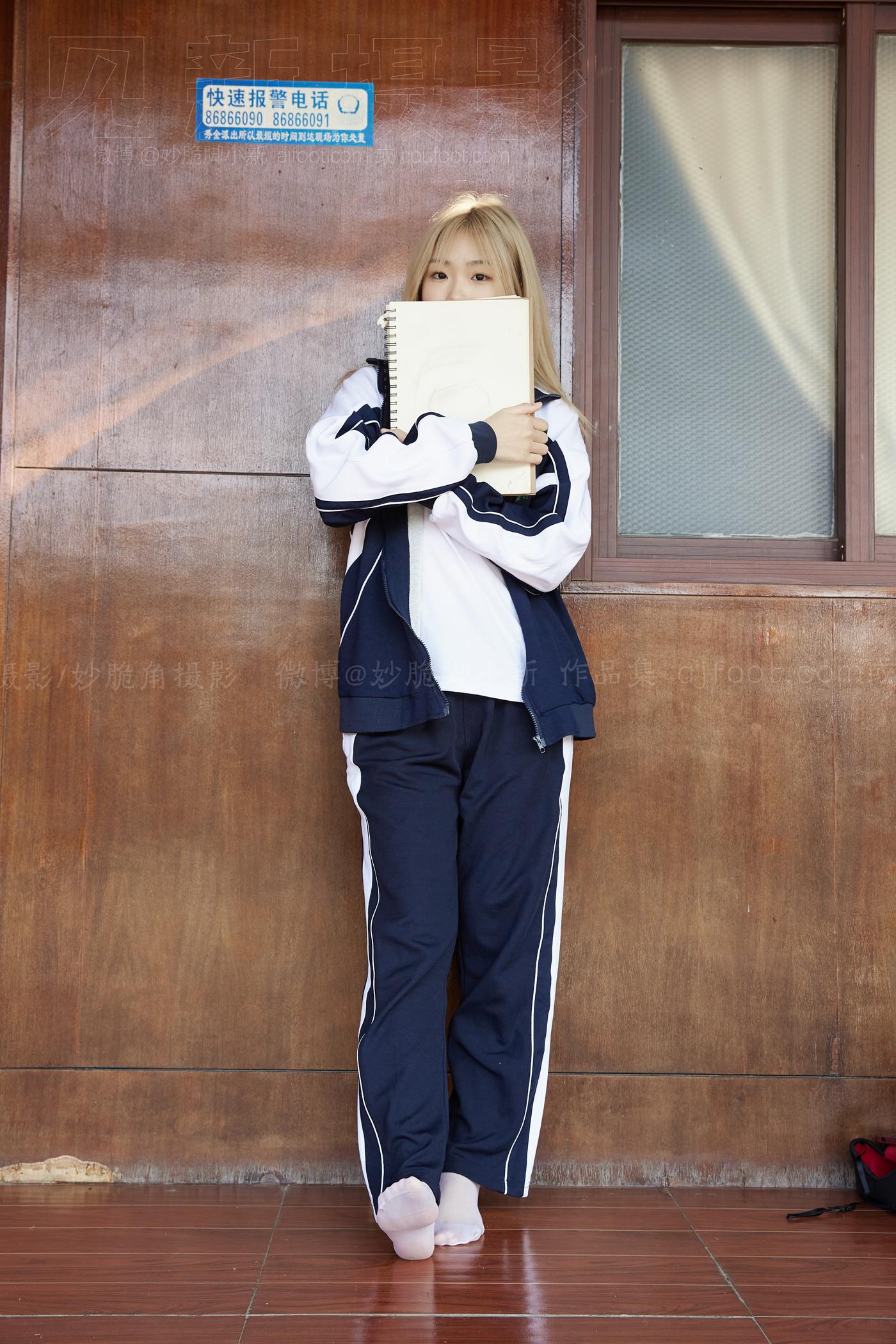 图片[32]-[见新摄影]NO.038 黄头发甜美甜美小姐姐 – 最后合作 (2) [56P] – 速更版-美库