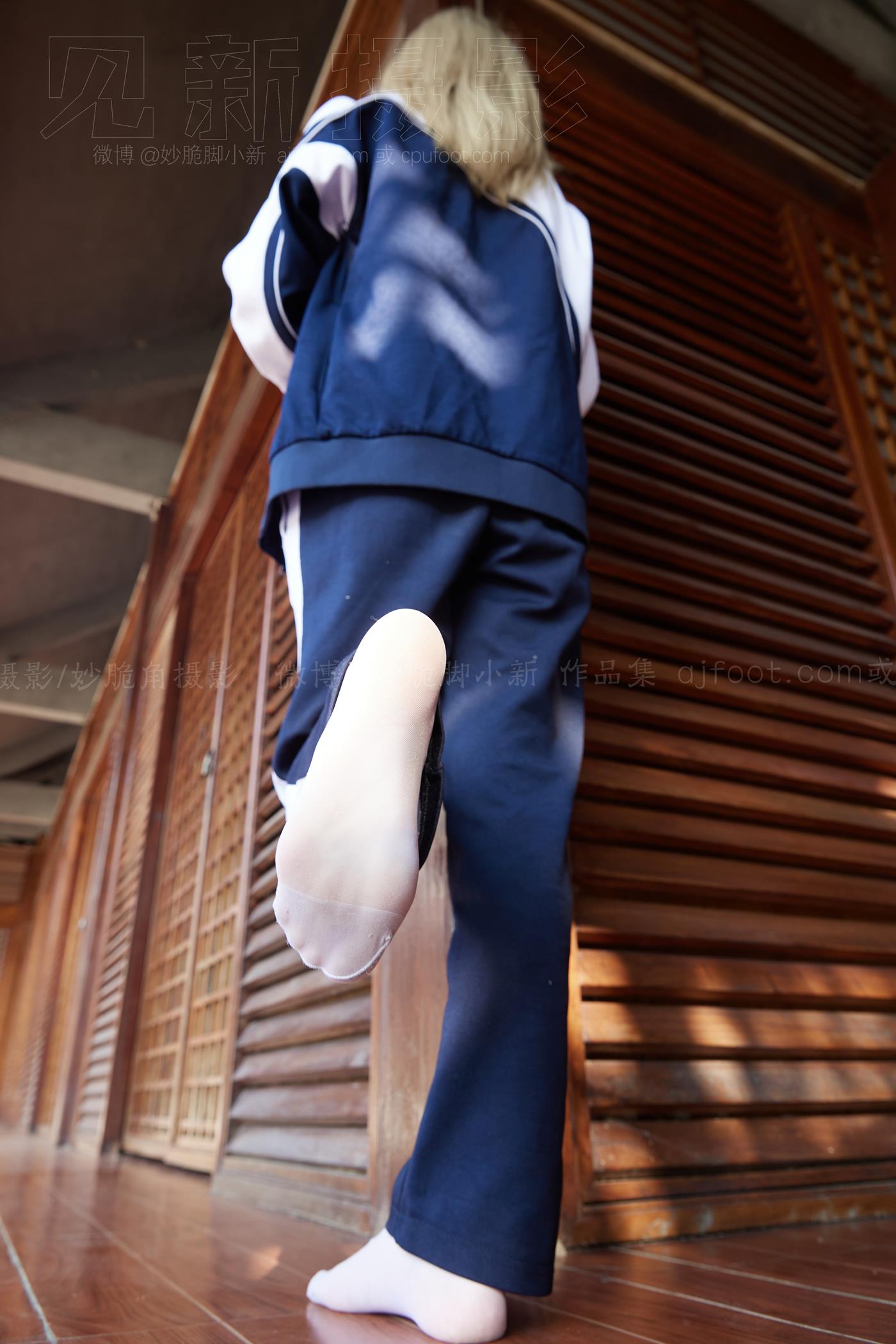 图片[37]-[见新摄影]NO.038 黄头发甜美甜美小姐姐 – 最后合作 (2) [56P] – 速更版-美库