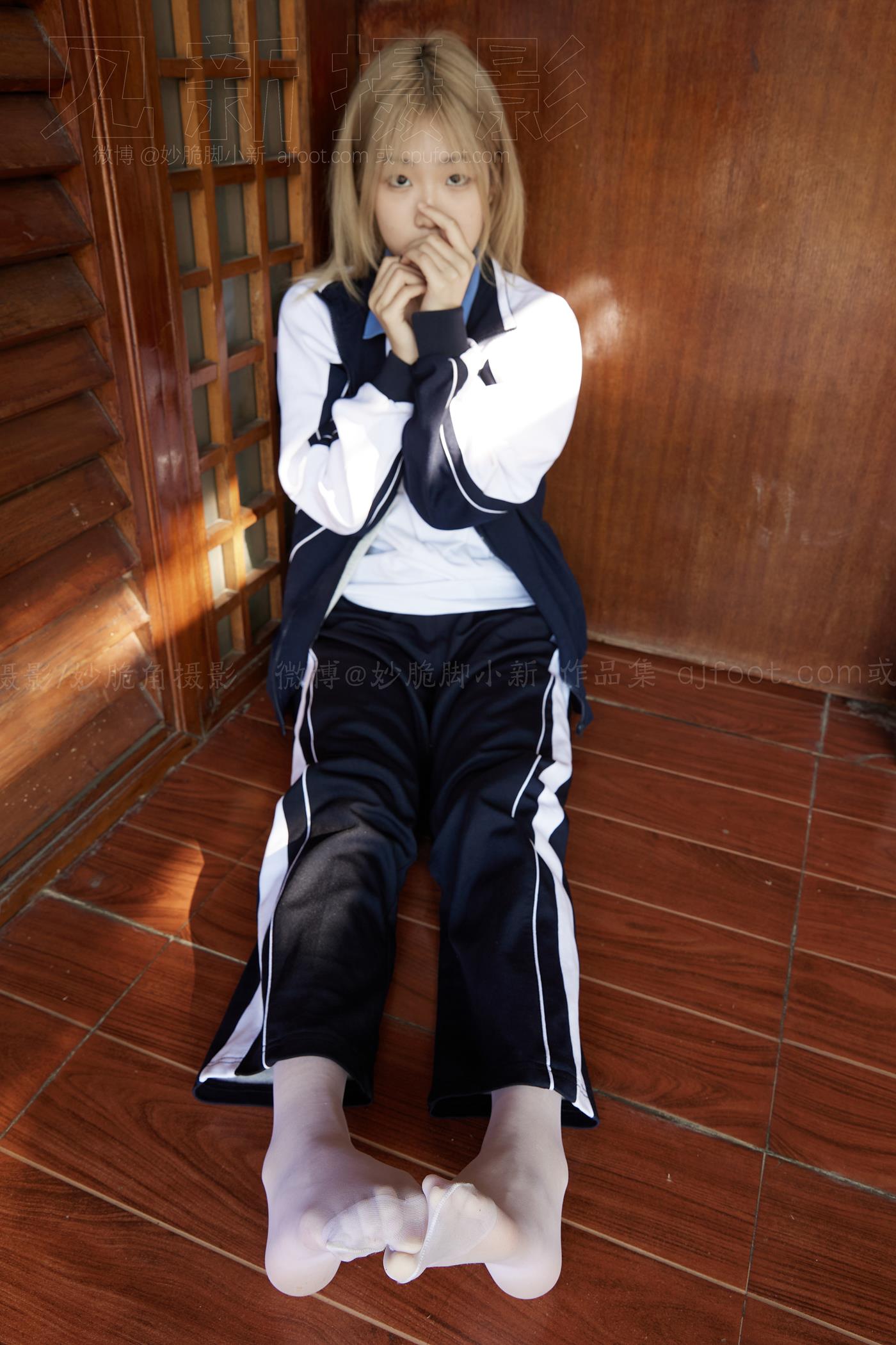 图片[54]-[见新摄影]NO.038 黄头发甜美甜美小姐姐 – 最后合作 (1) [64P] – 速更版-美库