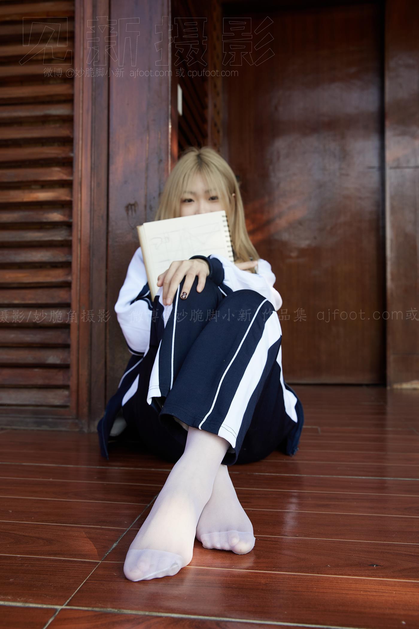 图片[49]-[见新摄影]NO.038 黄头发甜美甜美小姐姐 – 最后合作 (2) [56P] – 速更版-美库