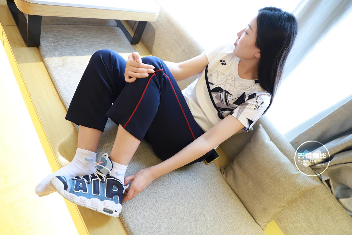 图片[27]-[誉铭传媒]袜足摄影 2022年《2022微信群第1套》[100P] – 速更版-美库