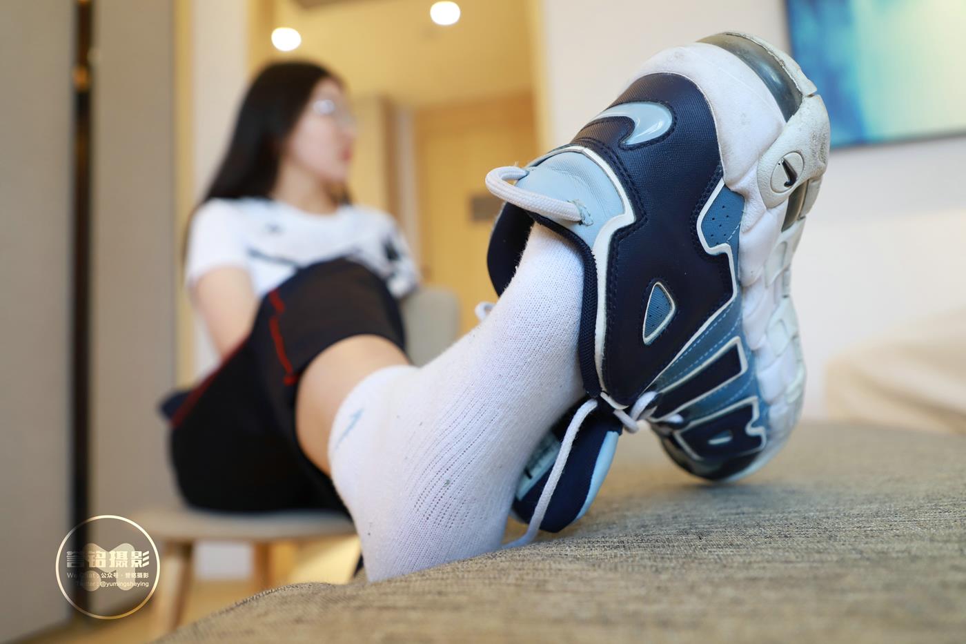 图片[44]-[誉铭传媒]袜足摄影 2022年《2022微信群第1套》[100P] – 速更版-美库