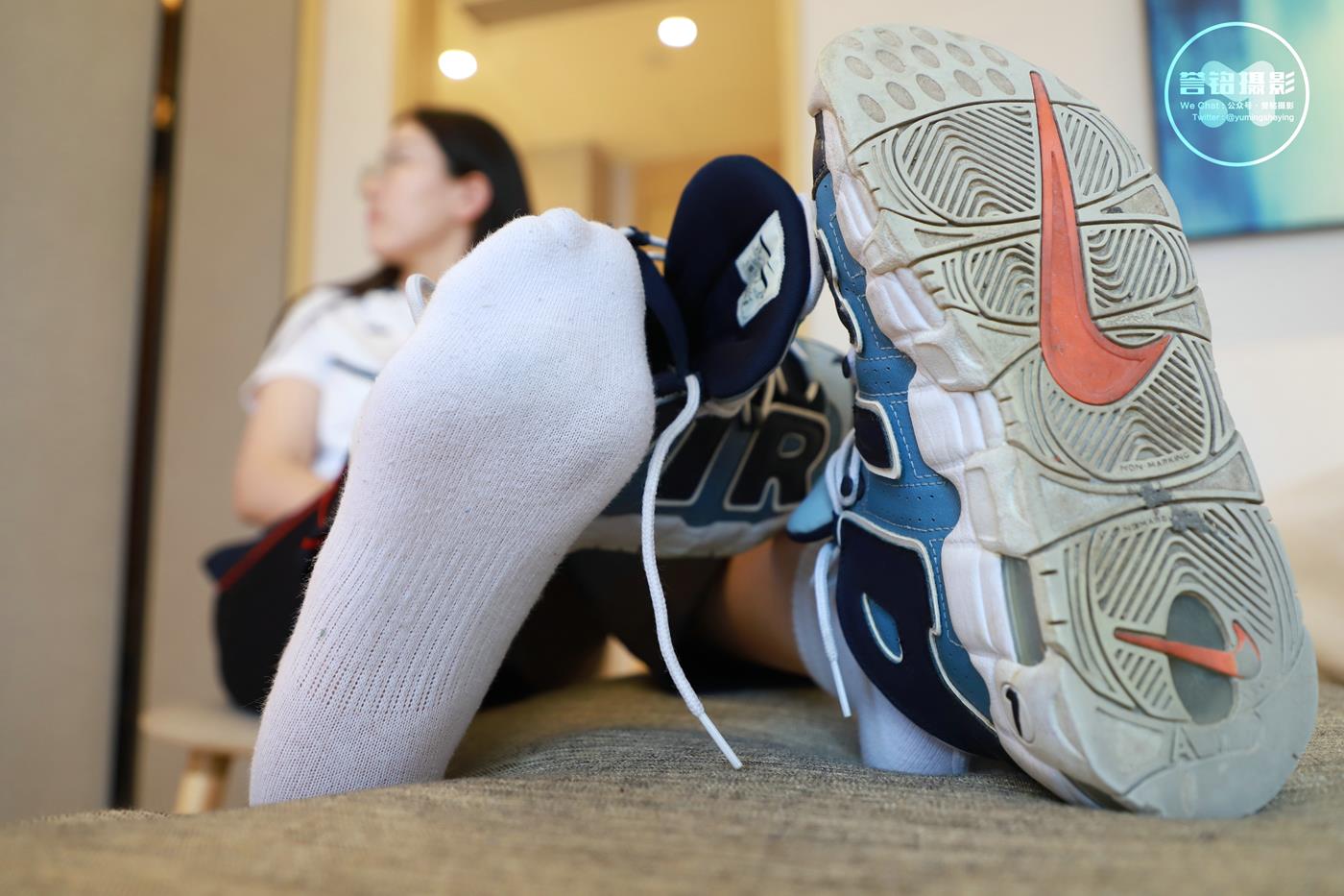 图片[46]-[誉铭传媒]袜足摄影 2022年《2022微信群第1套》[100P] – 速更版-美库