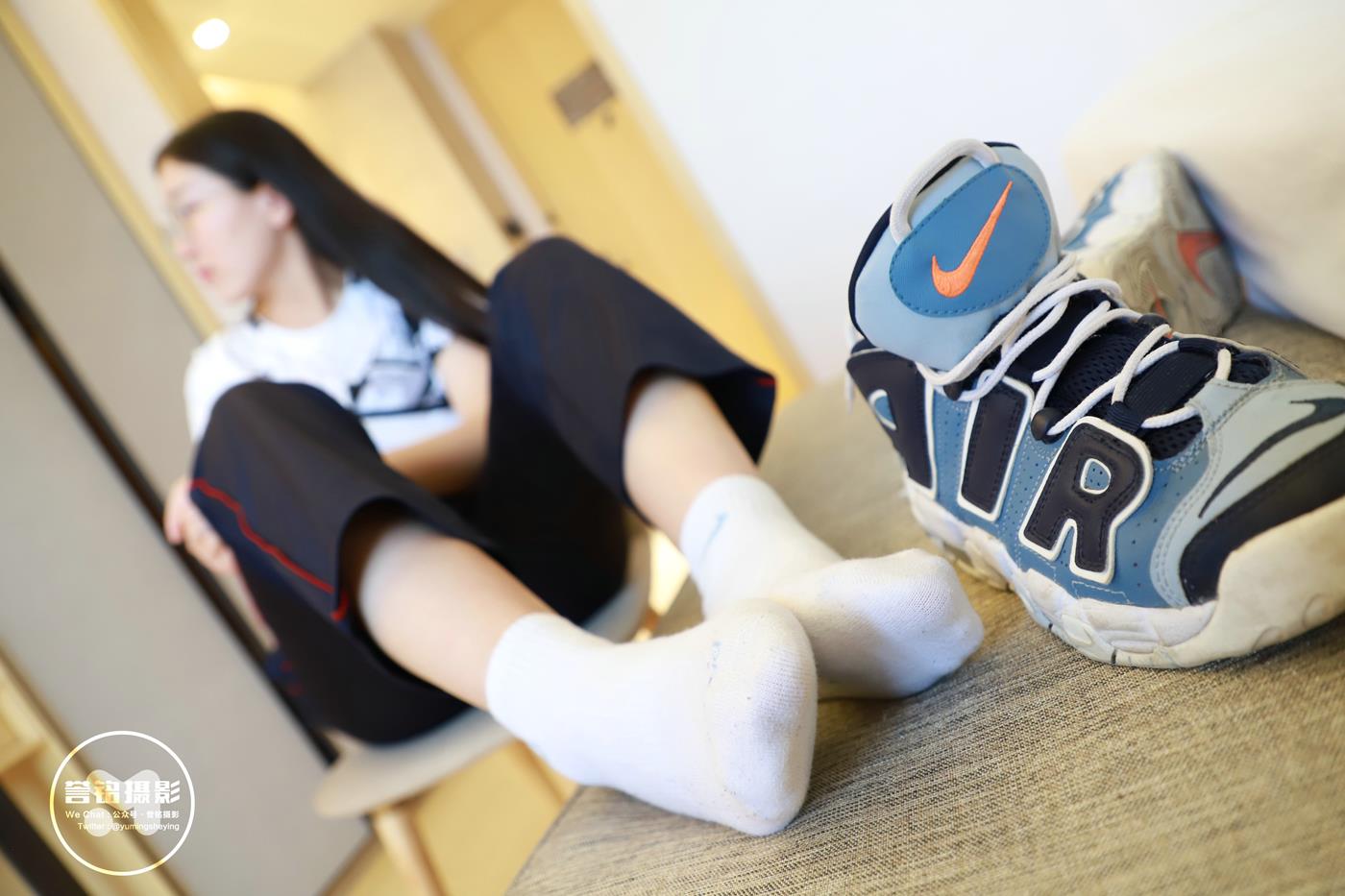 图片[60]-[誉铭传媒]袜足摄影 2022年《2022微信群第1套》[100P] – 速更版-美库