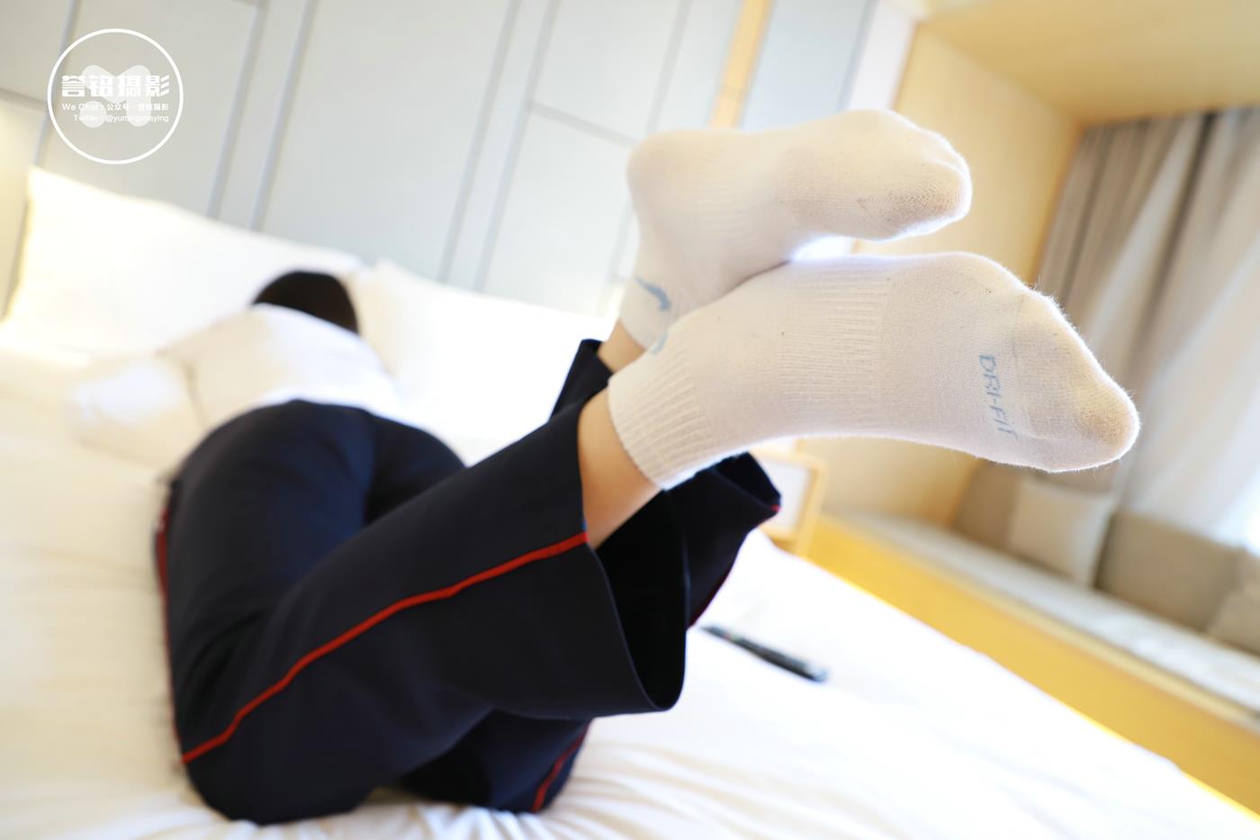 图片[69]-[誉铭传媒]袜足摄影 2022年《2022微信群第1套》[100P] – 速更版-美库