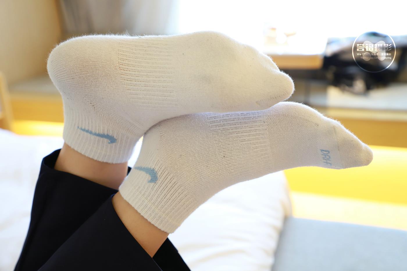 图片[70]-[誉铭传媒]袜足摄影 2022年《2022微信群第1套》[100P] – 速更版-美库