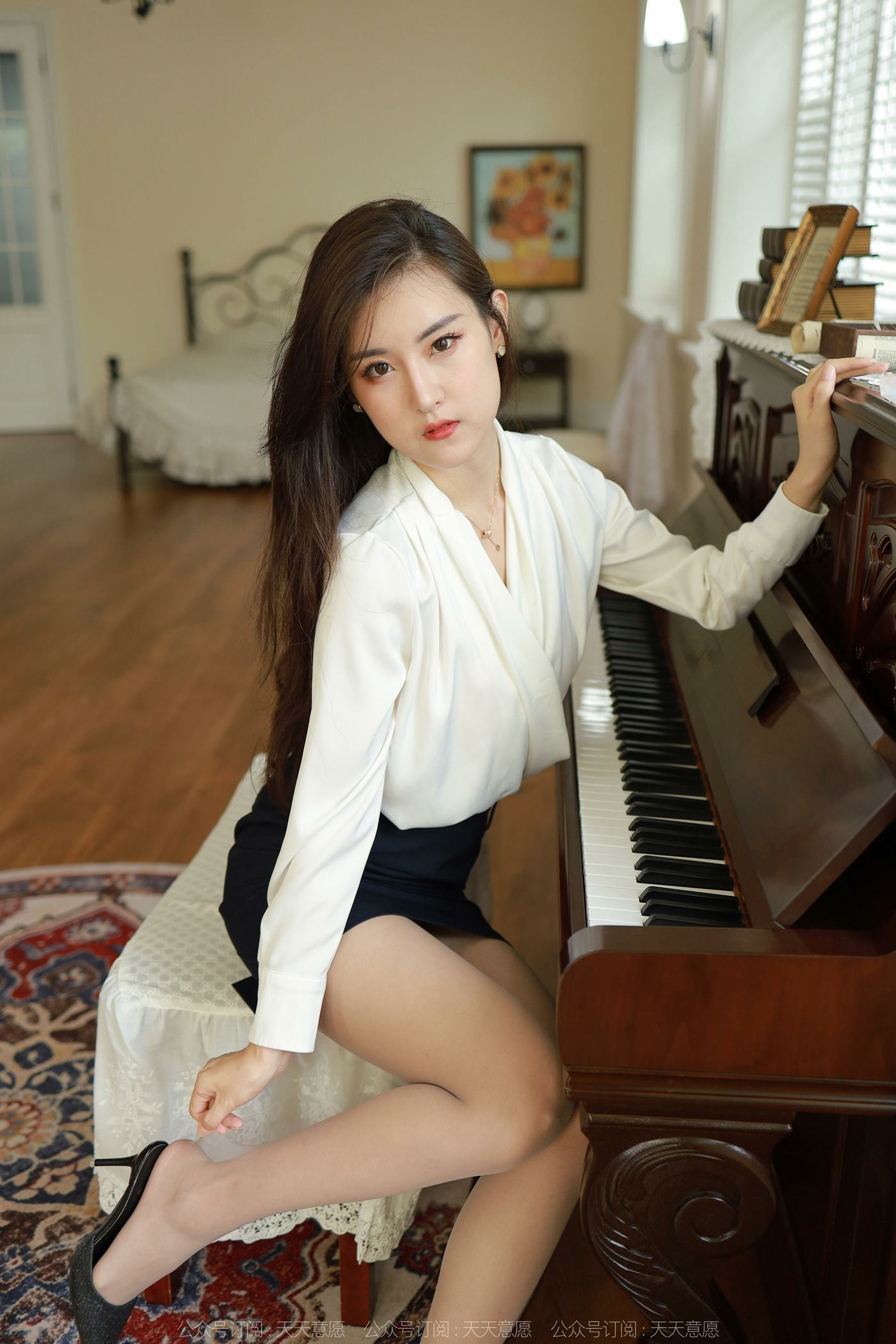 图片[39]-[IESS异思趣向] 耽丝 220724小宝 [83P] – 速更版-美库