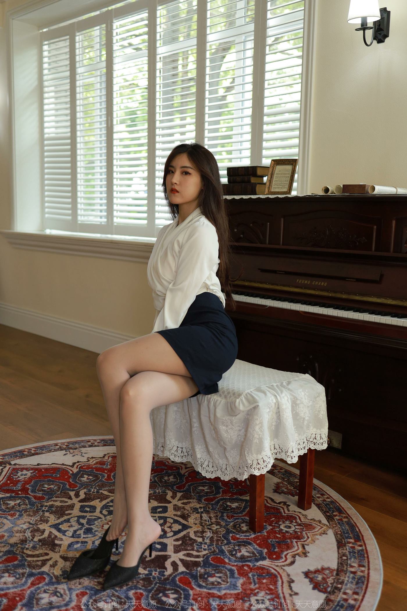 图片[69]-[IESS异思趣向] 耽丝 220724小宝 [83P] – 速更版-美库