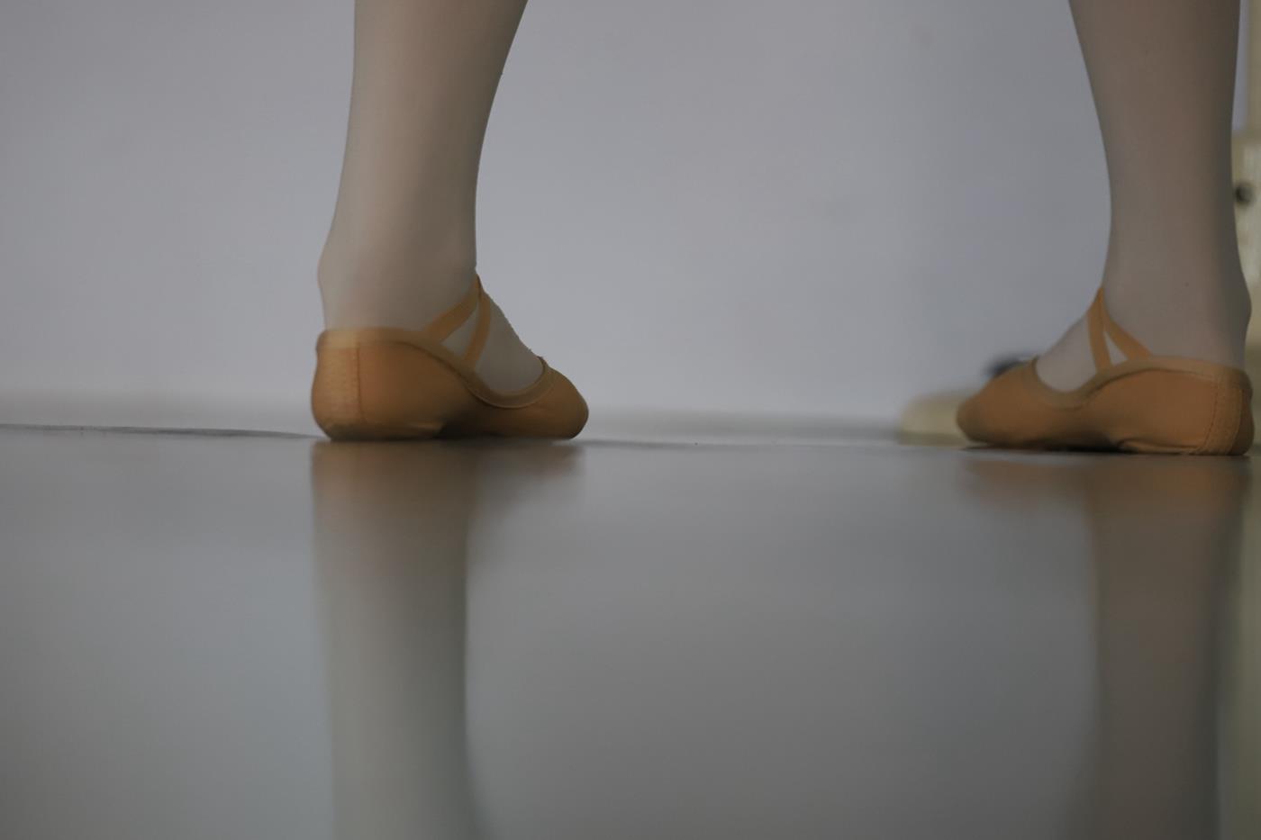 图片[11]-大西瓜爱牙膏-2019 11X活动 模特5（五） 舞蹈室芭蕾服 (2) [84P] – 速更版-美库