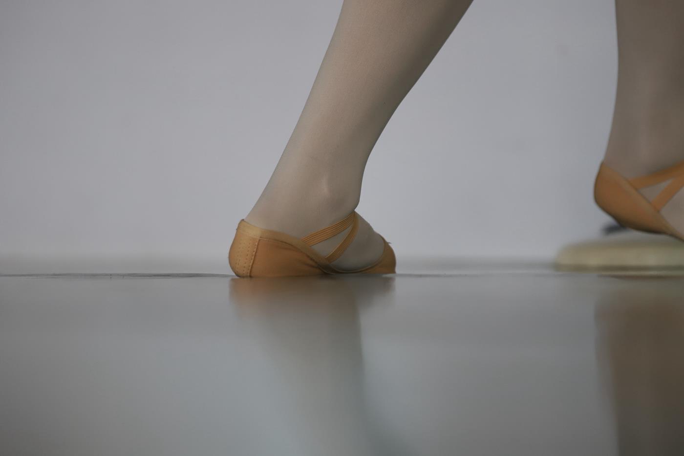 图片[12]-大西瓜爱牙膏-2019 11X活动 模特5（五） 舞蹈室芭蕾服 (2) [84P] – 速更版-美库