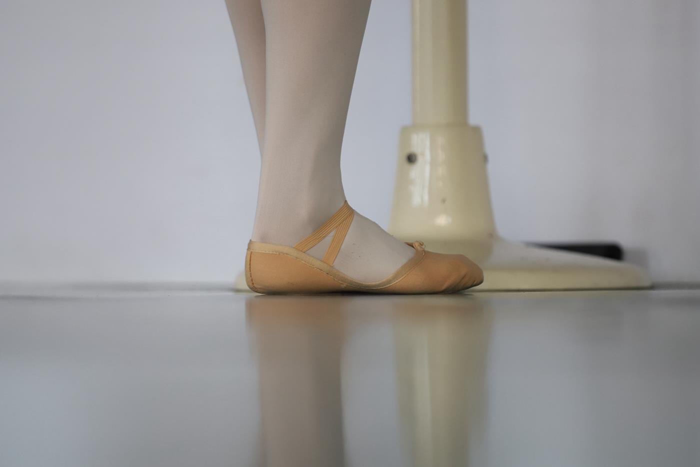 图片[15]-大西瓜爱牙膏-2019 11X活动 模特5（五） 舞蹈室芭蕾服 (2) [84P] – 速更版-美库